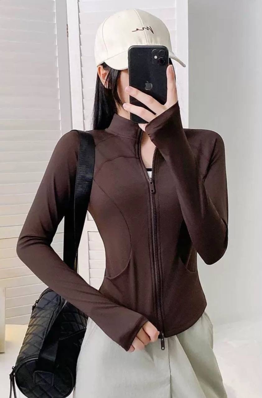 куртка спортивная,одежда для фитнеса,компрессионная кофта,спортивная одежда,одежда для тренировок