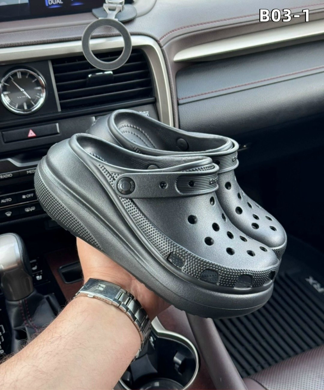 ,crocs classic clog, для дома, повседневные,летние тапочки
