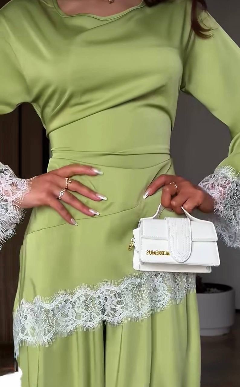 стильные костюмы,атласный брючный костюм,костюм из атласа брючный,шелковый костюм,атласные костюмы