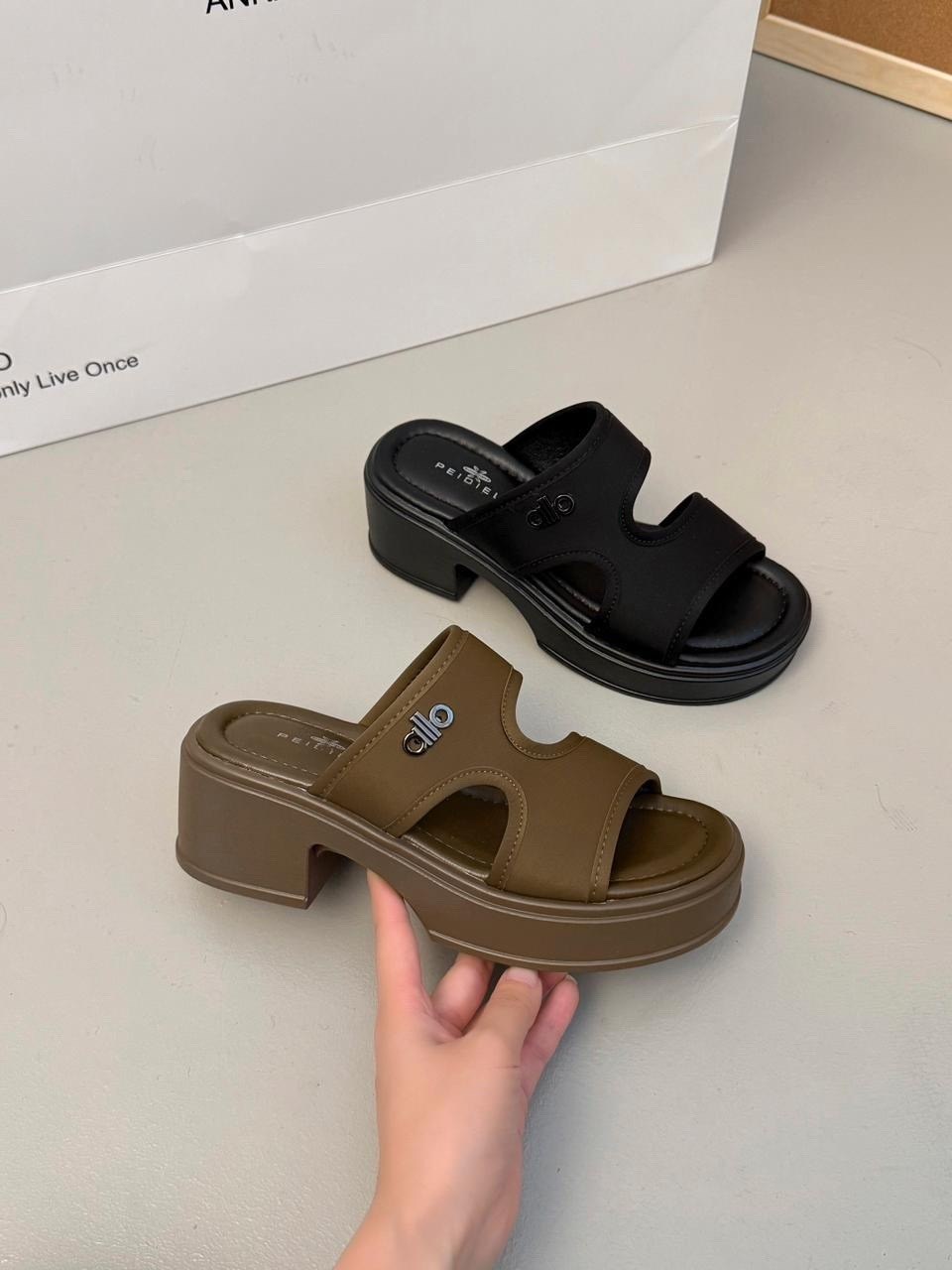 шлепанцы женские,женские шлепанцы на платформе,женские сандалии,босоножки на платформе,модные сандалии