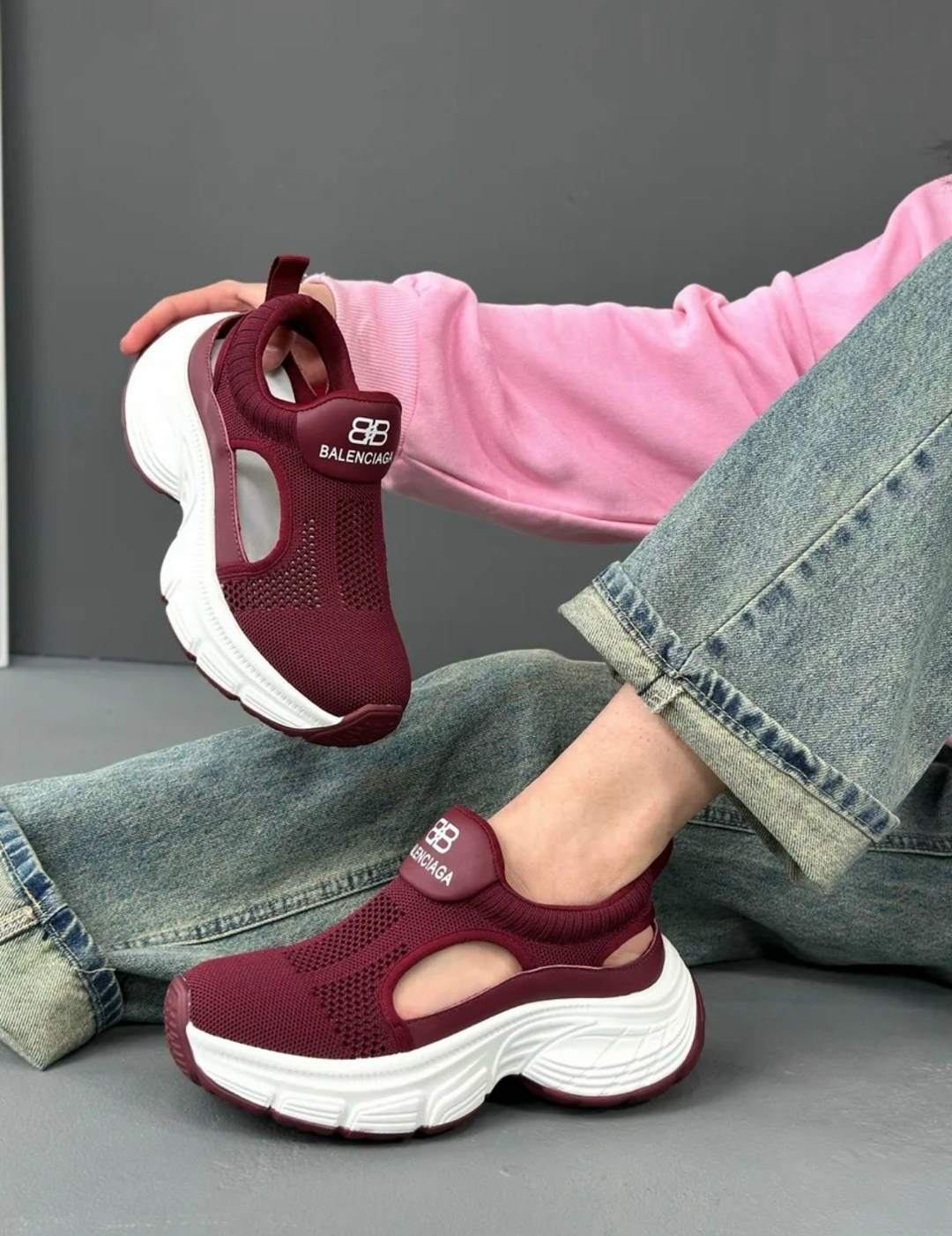 спортивные босоножки,кроссовки,кроссовки женскиe,красные босоножки спортивные,спортивная