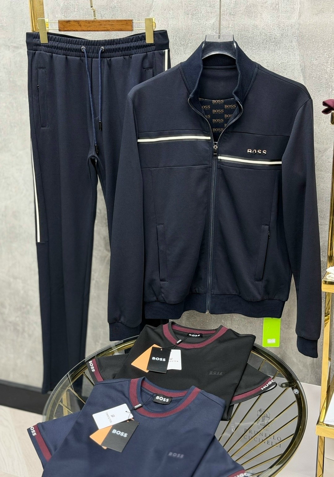 спортивный костюм hugo boss,спортивный костюм boss,мужской спортивный костюм hugo boss,костюм спортивный,костюм спортивный мужской