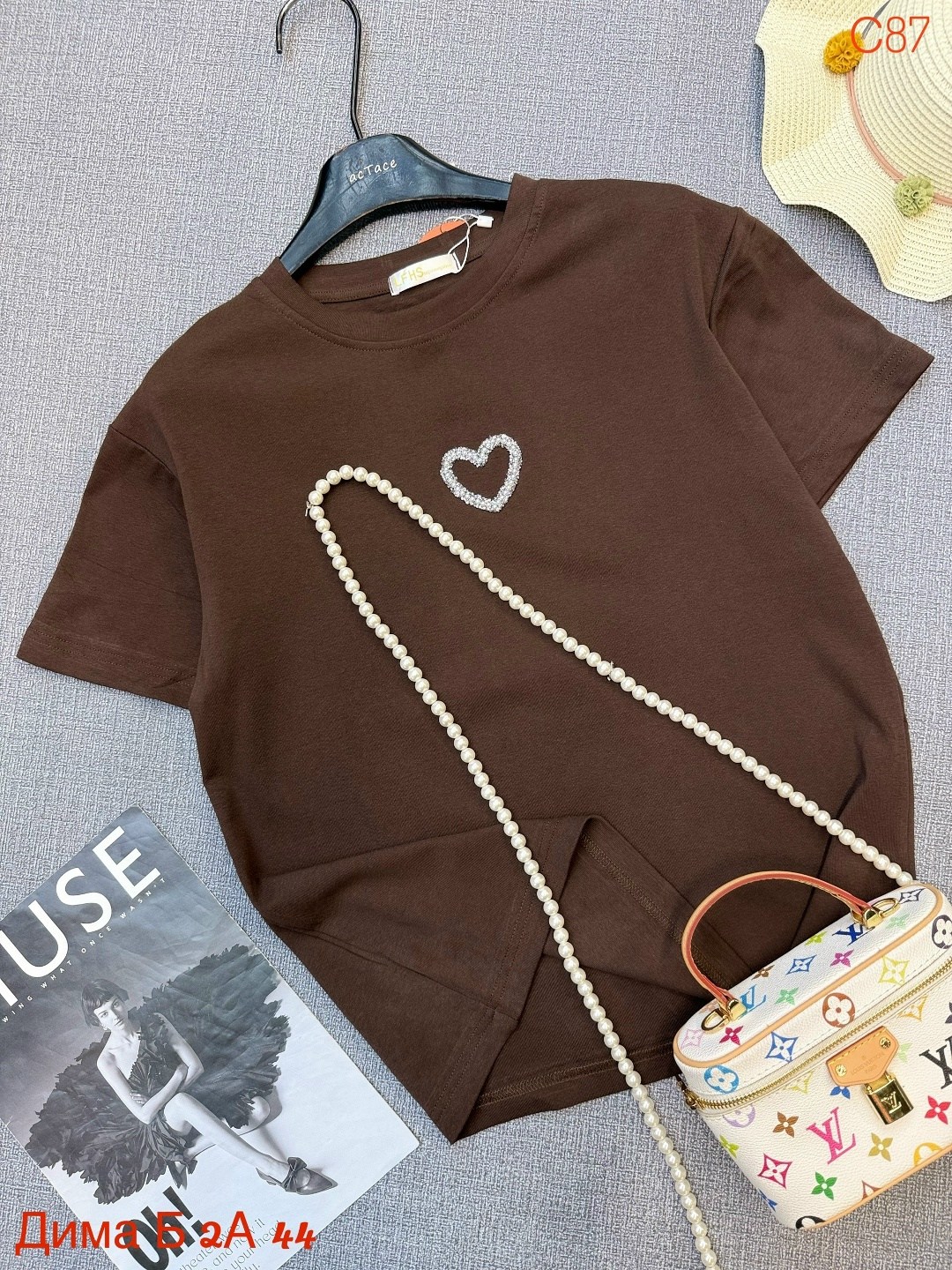 футболки женская,женская футболка белая,футболка со стразами,модная футболка