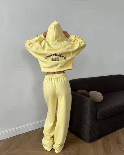 оранжевые спортивные костюмы,спортивные костюм,женские спортивные костюмы,оранжевый костюм,спортивный костюм оранжевый celine