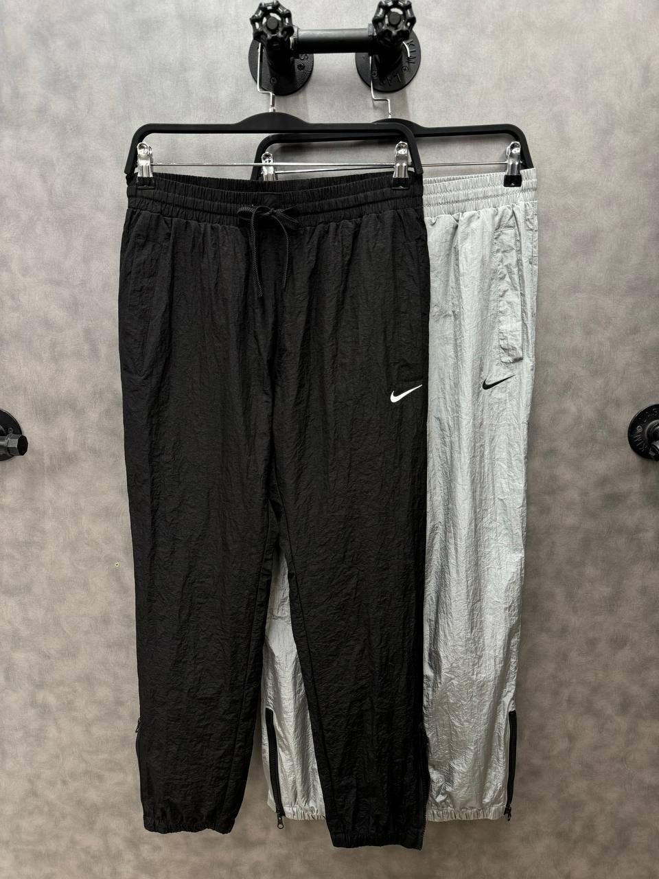 спортивные брюки nike,спортивные брюки мужские nike,брюки спортивные,спортивные джоггеры,мужские брюки спортивные