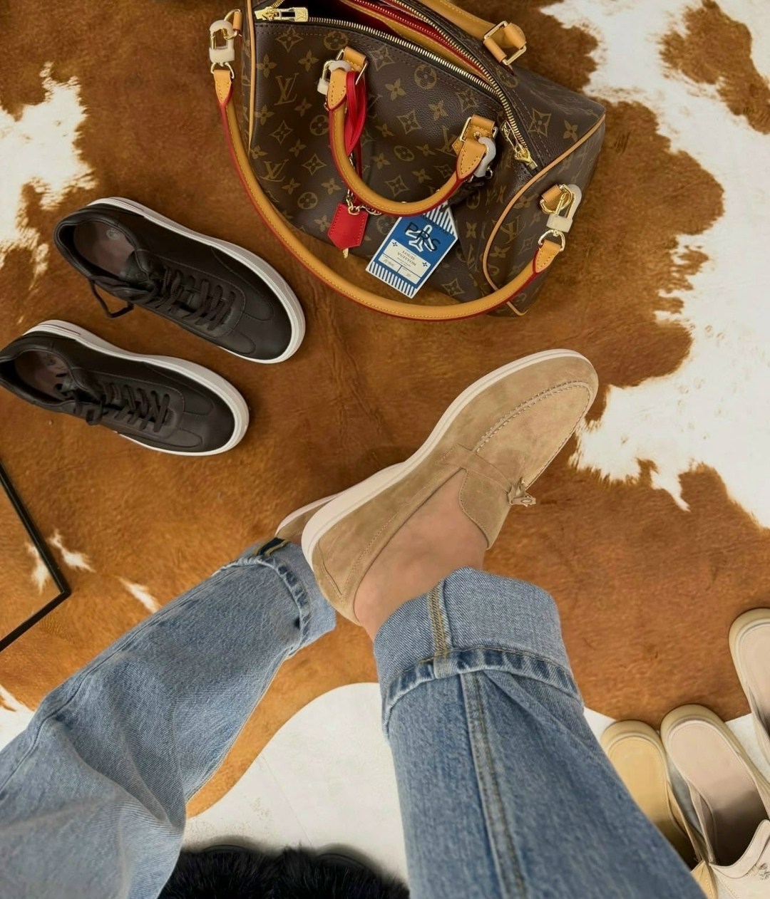 лоферы loro piana,женские замшевые мюли loro piana бежевые,,мюли loro piana,лоферы loro piana женские