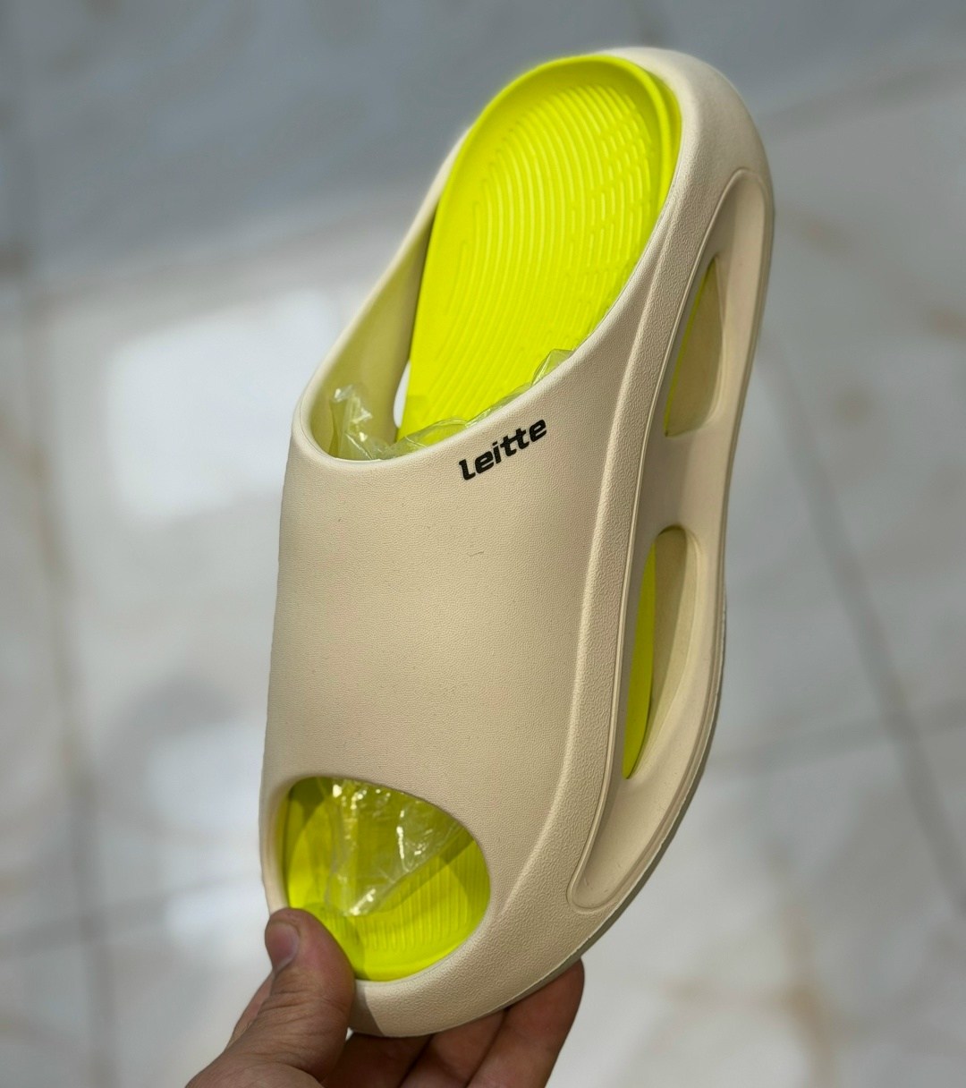 ,мужские шлепанцы,шлепанцы женские,шлепанцы унисекс,мужские шлепки