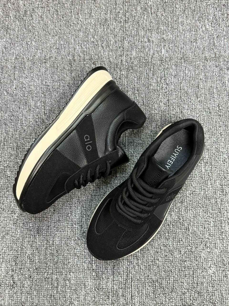 кроссовки бежевые,женские кроссовки,, спортивная,замшевые кеды