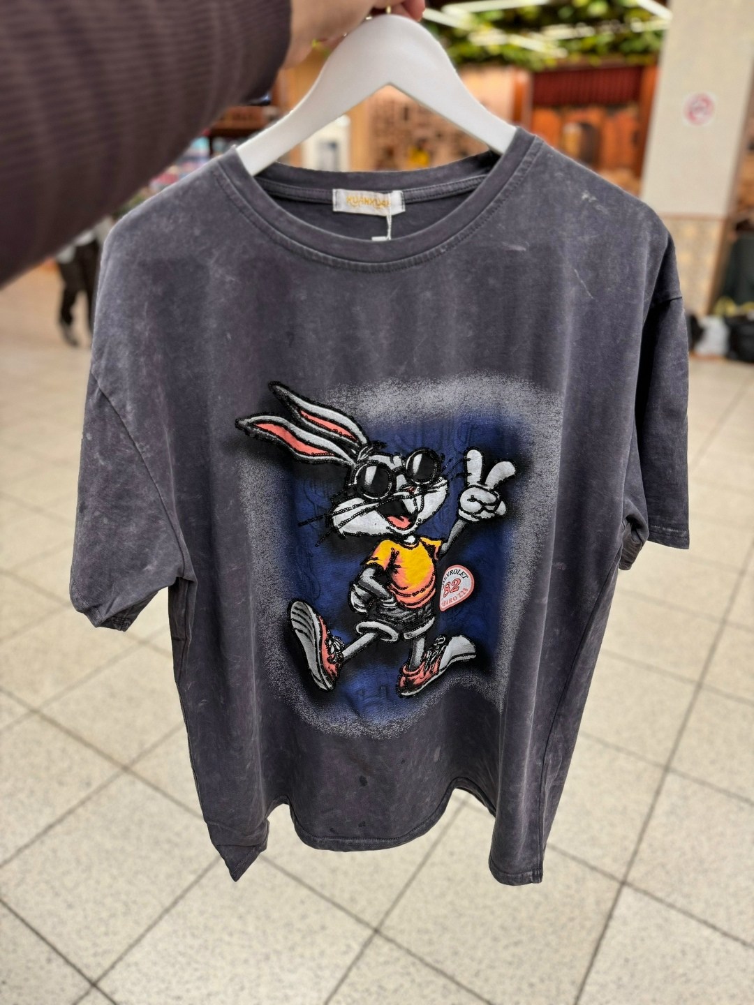 футболка варенка оверсайз с принтом bugs bunny,футболка варенка с принтом оверсайз,футболка вареная оверсайз принтом зайчик,футболка варенка