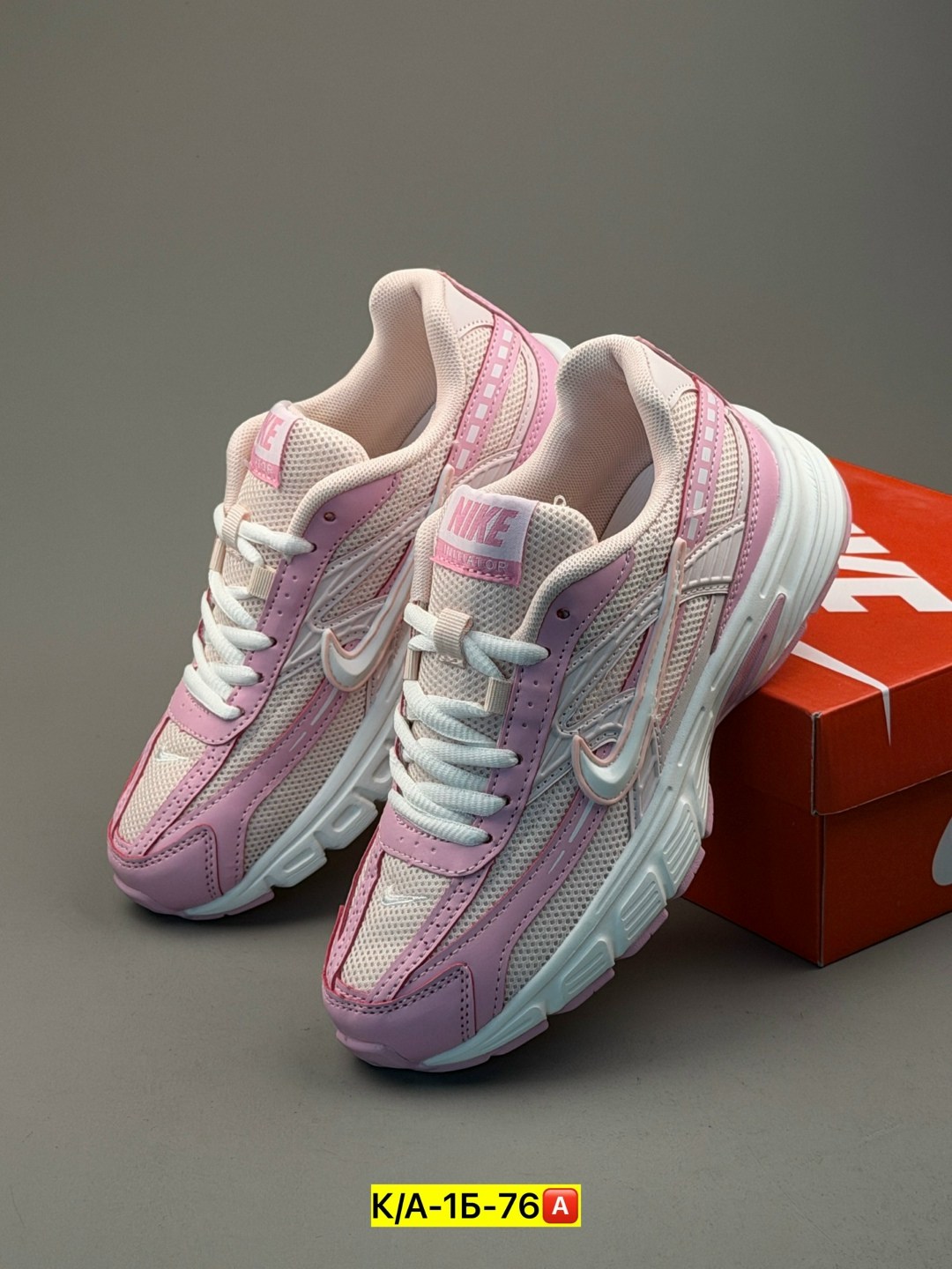 кроссовки nike женские,кроссовки nike initiator,женские беговые кроссовки nike initiator ярко-розовый,кроссовки nike,кроссовки для бега initiator женские с низким верхом розовые/белые/серебристые nike