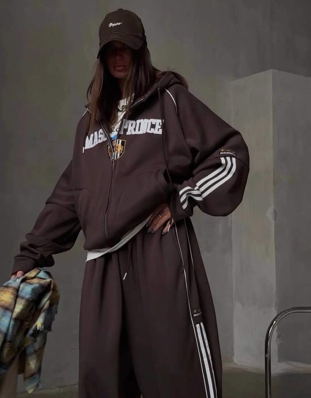 спортивный костюм женский,стильные костюмы,спортивный костюм,спортивные костюмы на флисе,женский костюм