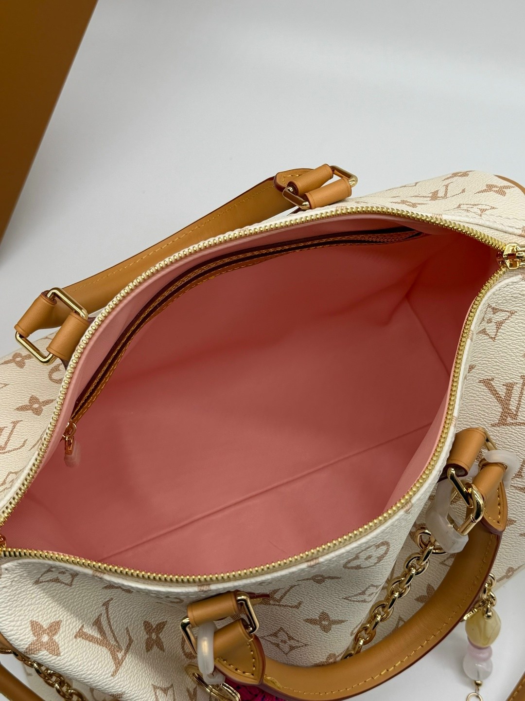 сумка louis vuitton,луи виттон сумка,сумка шоппер луи виттон,сумки луи виттон мультиколор,сумка луи витон женская