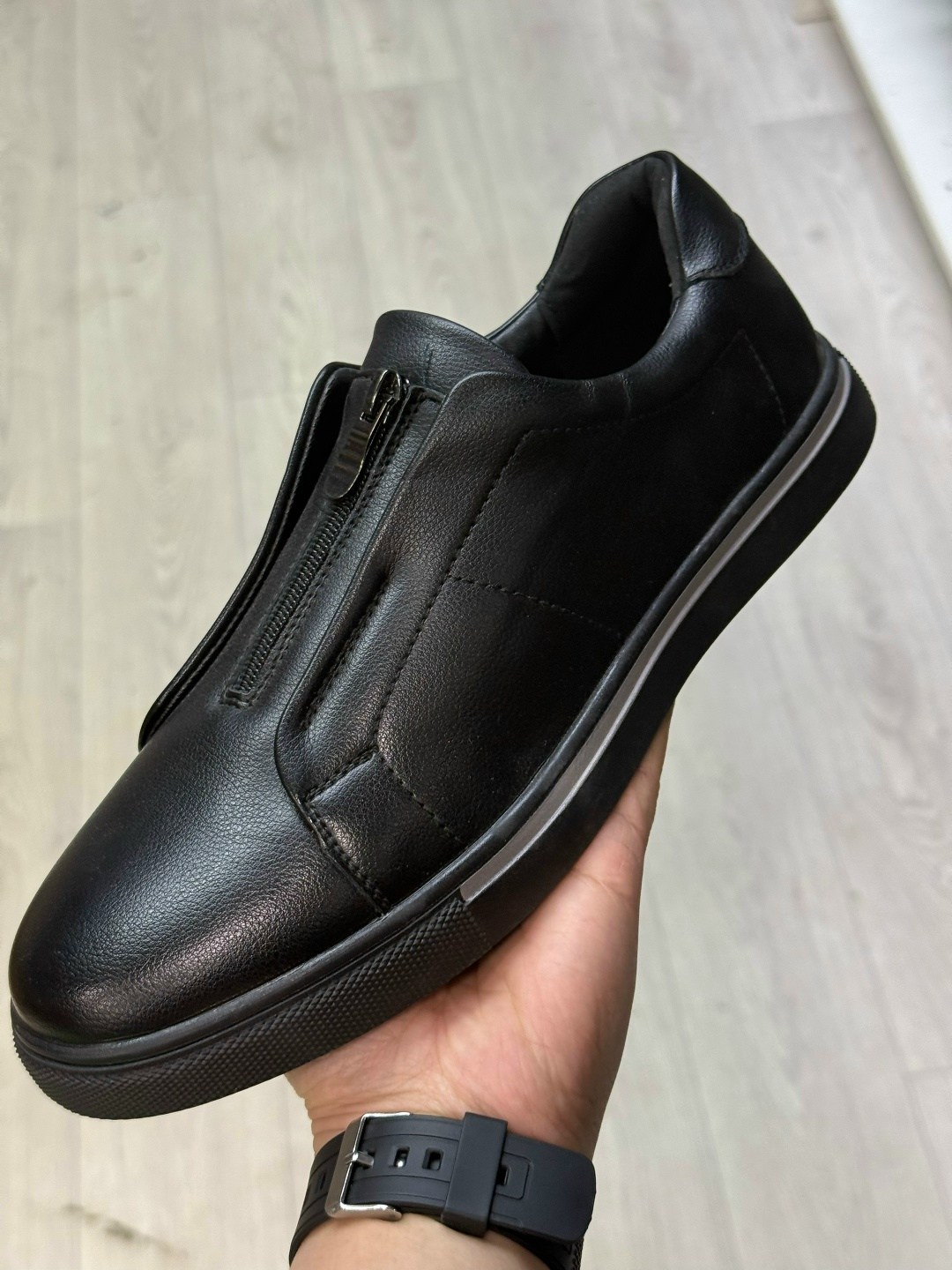 ,мужская ,слипоны мужские,мужские кроссовки,обуви