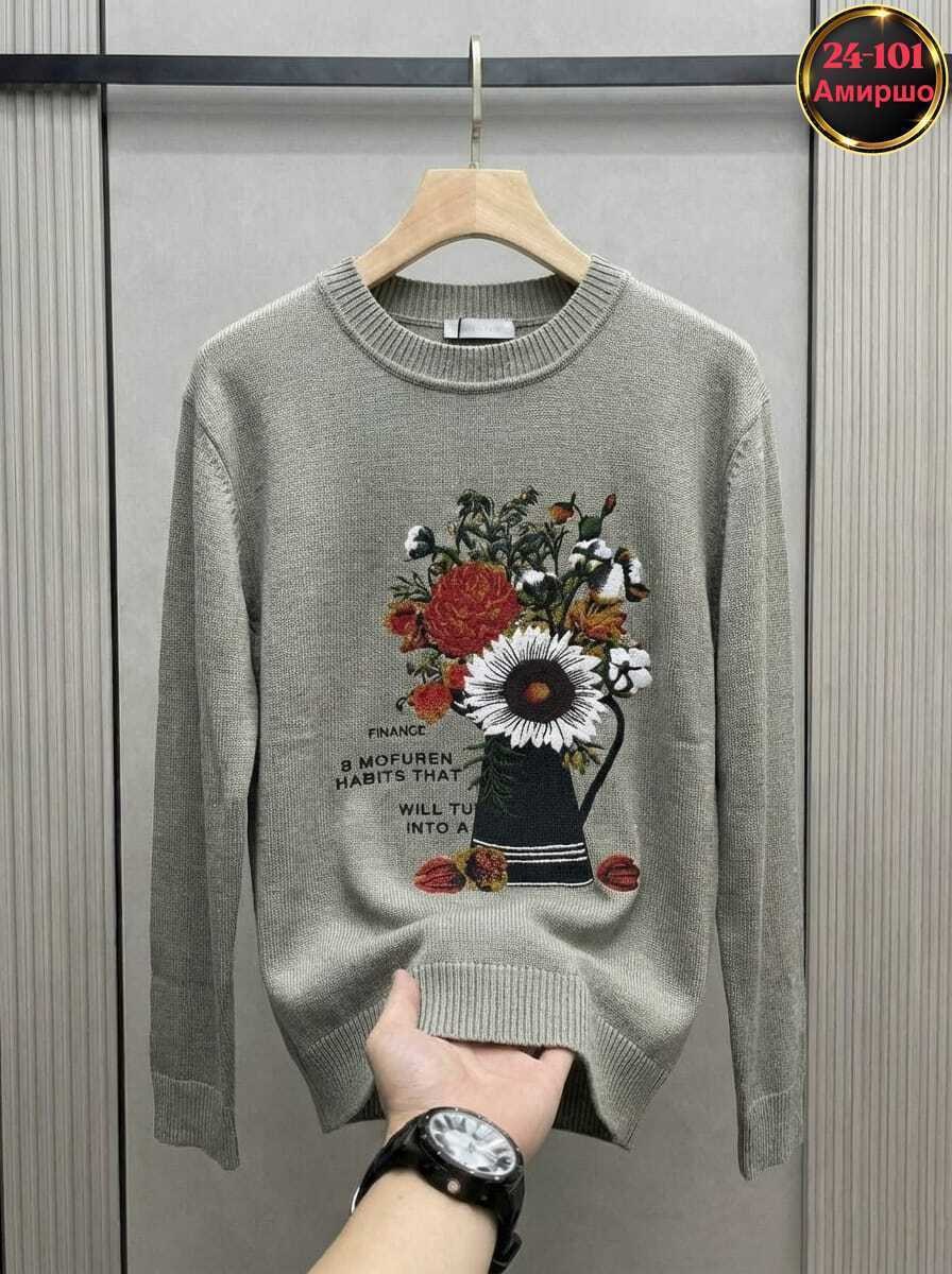 свитер с вышивкой,свитер женский,джемпер с вышивкой,свитер,женская кофта