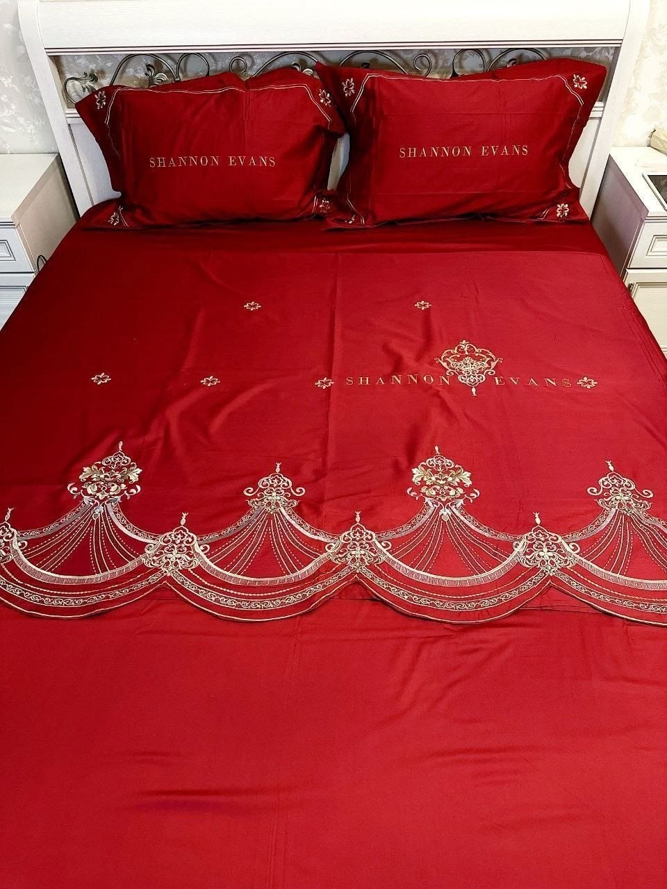 ситрейд постельное белье сатин люкс,комплект постельного белья,комплект постельного белья ситрейд,роскошный комплект постельного белья,постельное белье с вышивкой