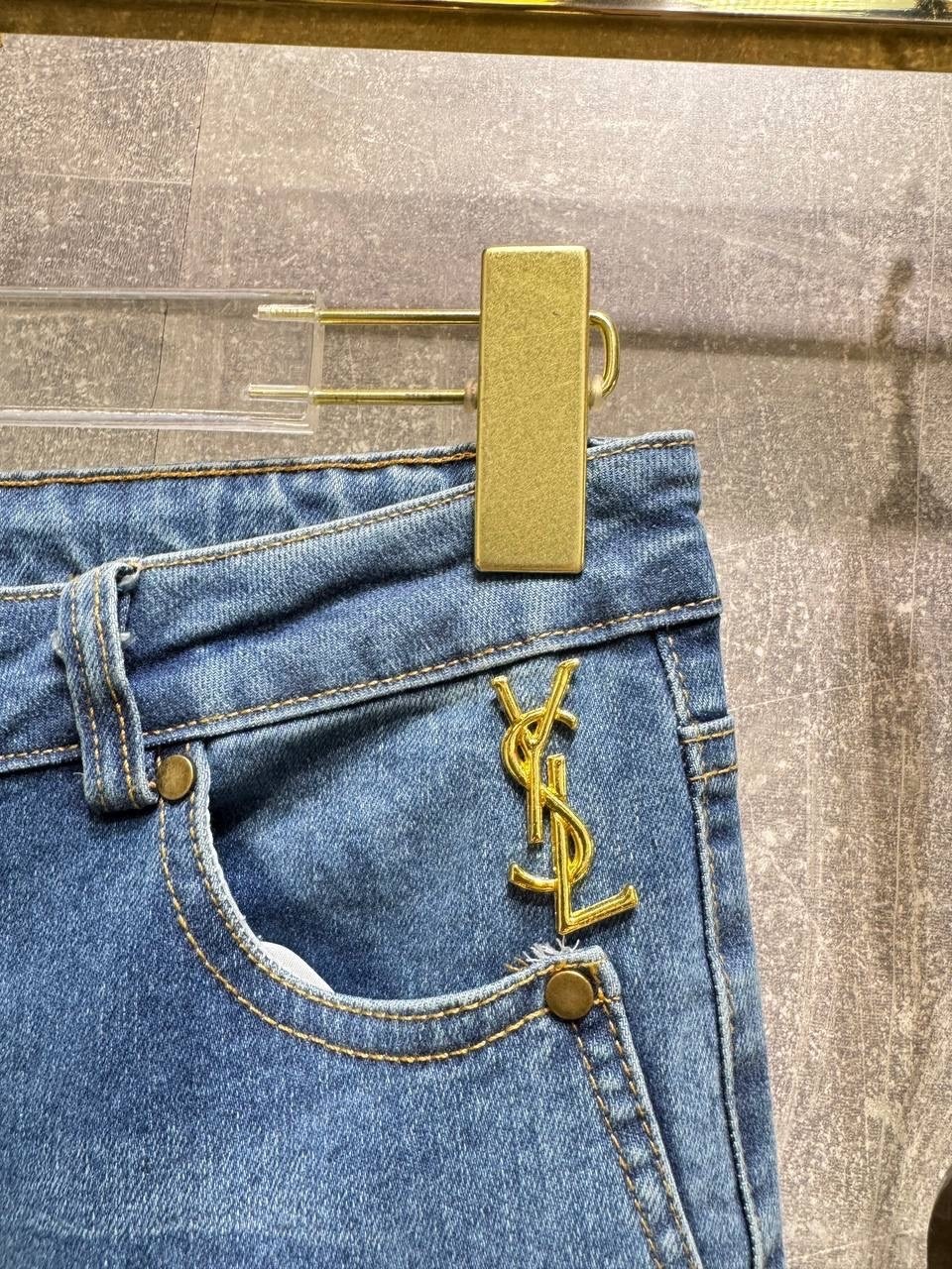 джинсы женские клеш,расклешенные джинсы с высокой талией,расклешенные джинсы,женские джинсы,джинсы клеш с высокой талией