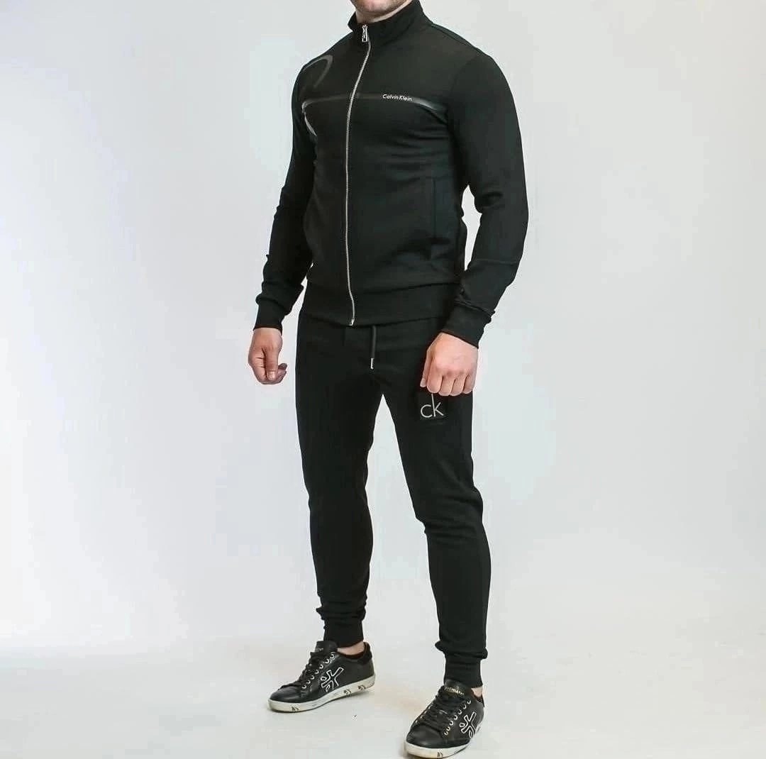 спортивный костюм calvin klein,мужской спортивный костюм calvin klein,спортивный костюм кельвин кляйн мужской,спортивный костюм кельвин кляйн,спортивный костюм calvin klein мужской черный