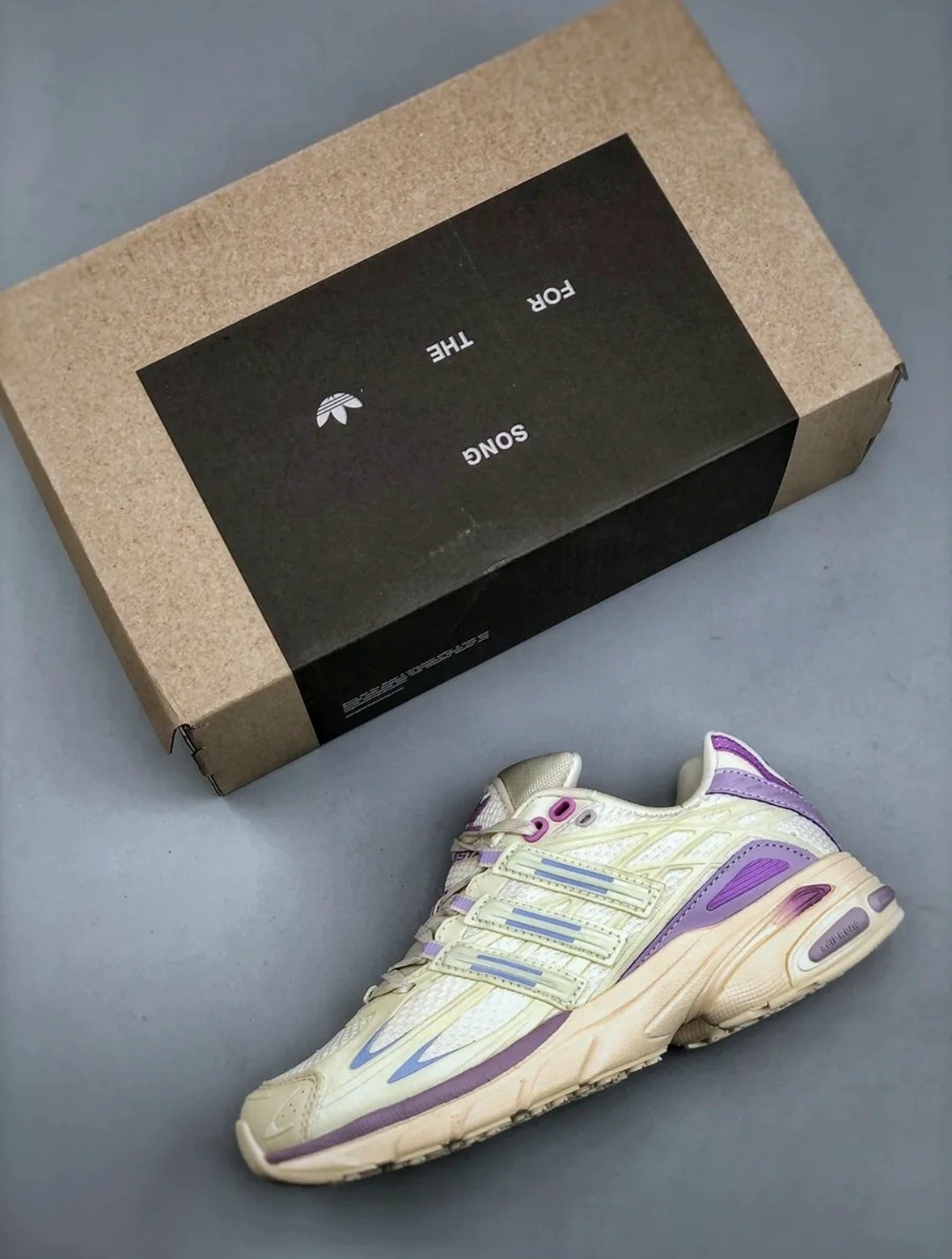 женские кроссовки adidas,кроссовки adidas,кроссовки adidas original,кроссовки adidas response cl,кроссовки