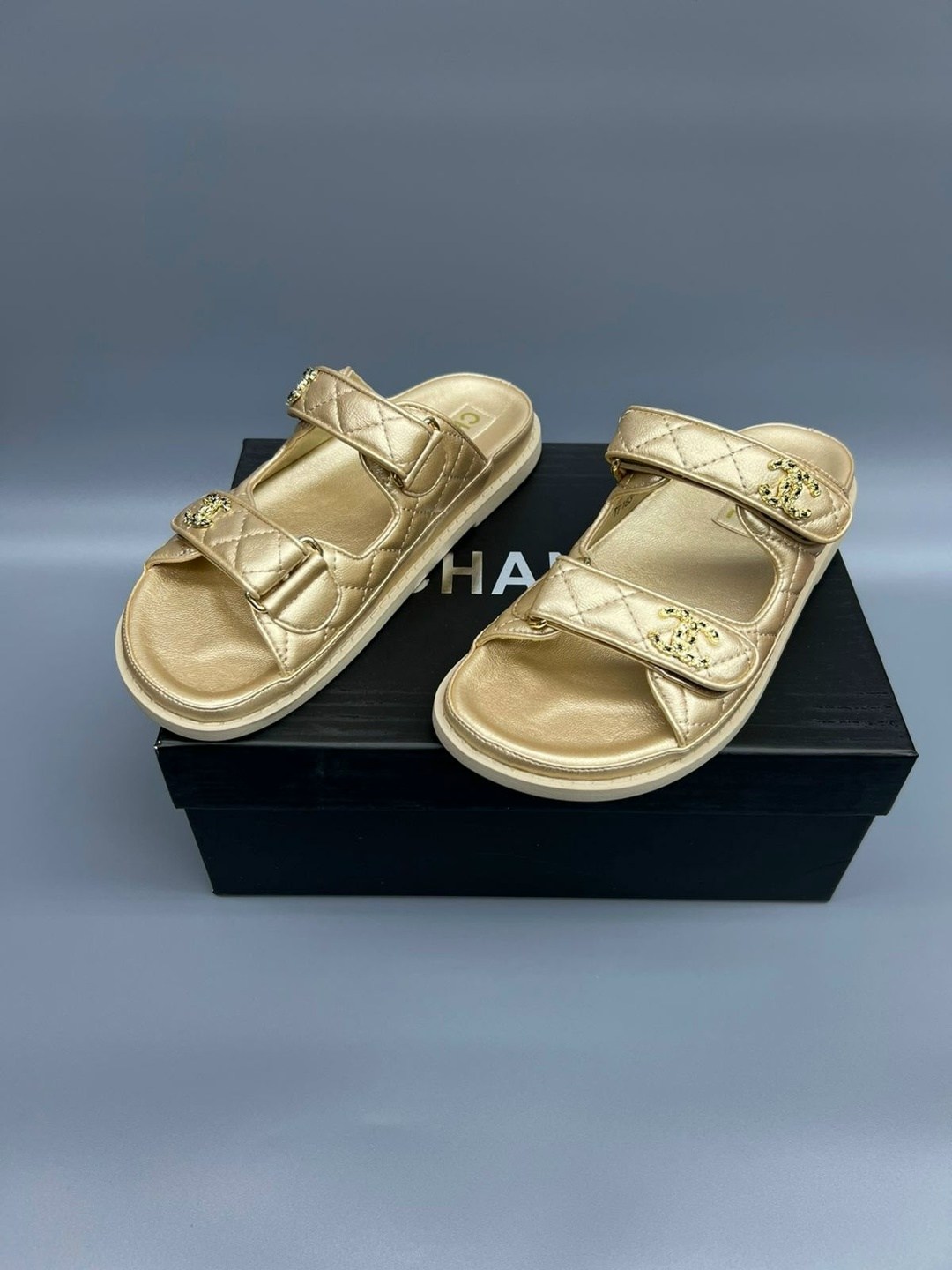 сандалии chanel,сандали шанель женские,шлепанцы chanel,сандалии шанель,босоножки шанель