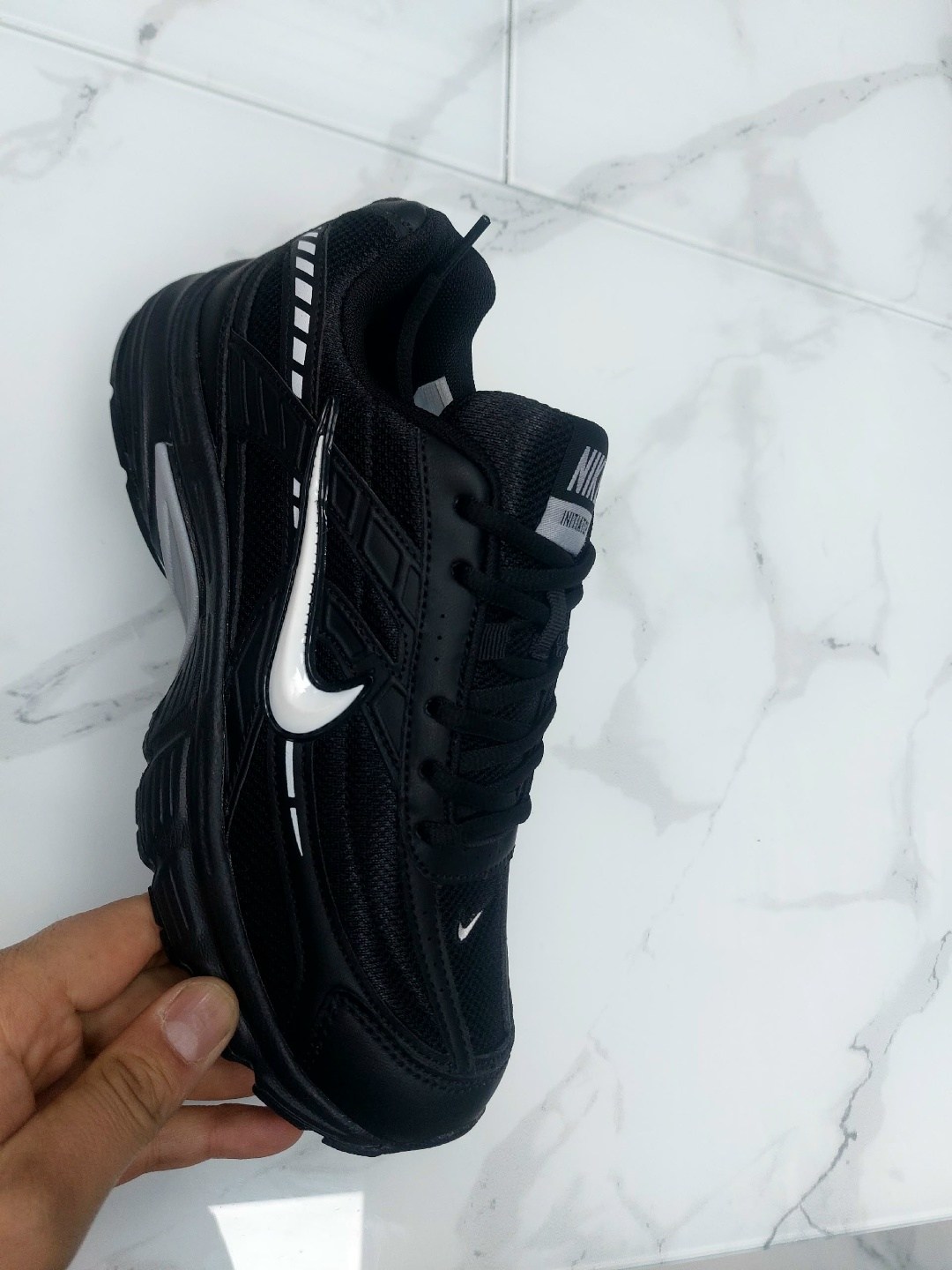 кроссовки nike initiator,кроссовки nike,кроссовки женские nike initiator белые 39 eu,мужские кроссовки,женские беговые кроссовки nike initiator