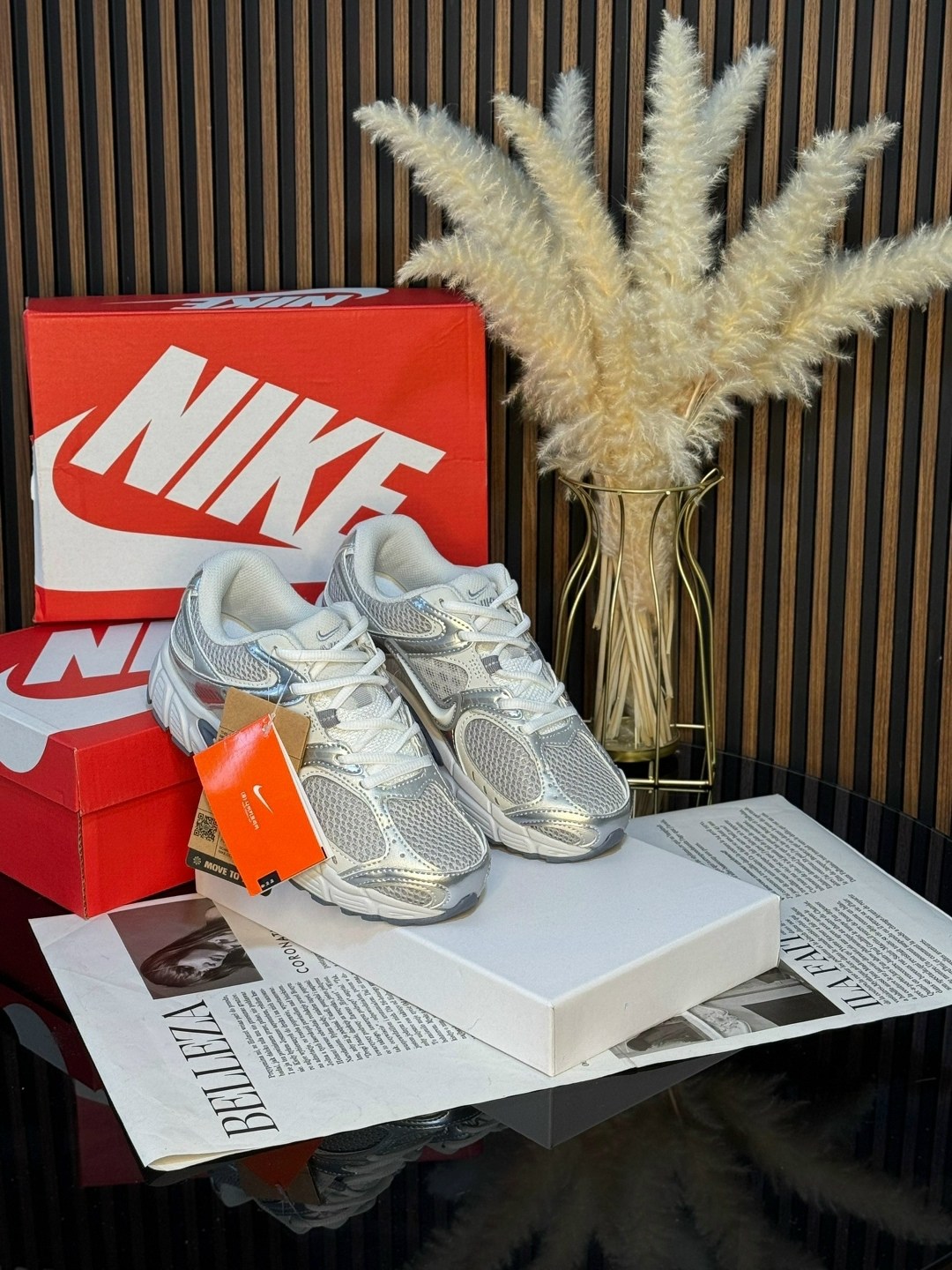 nike кроссовки,кроссовки v5 rnr nike,кроссовки женские nike,женские кроссовки nike initiator серебристого цвета,кроссовки найк