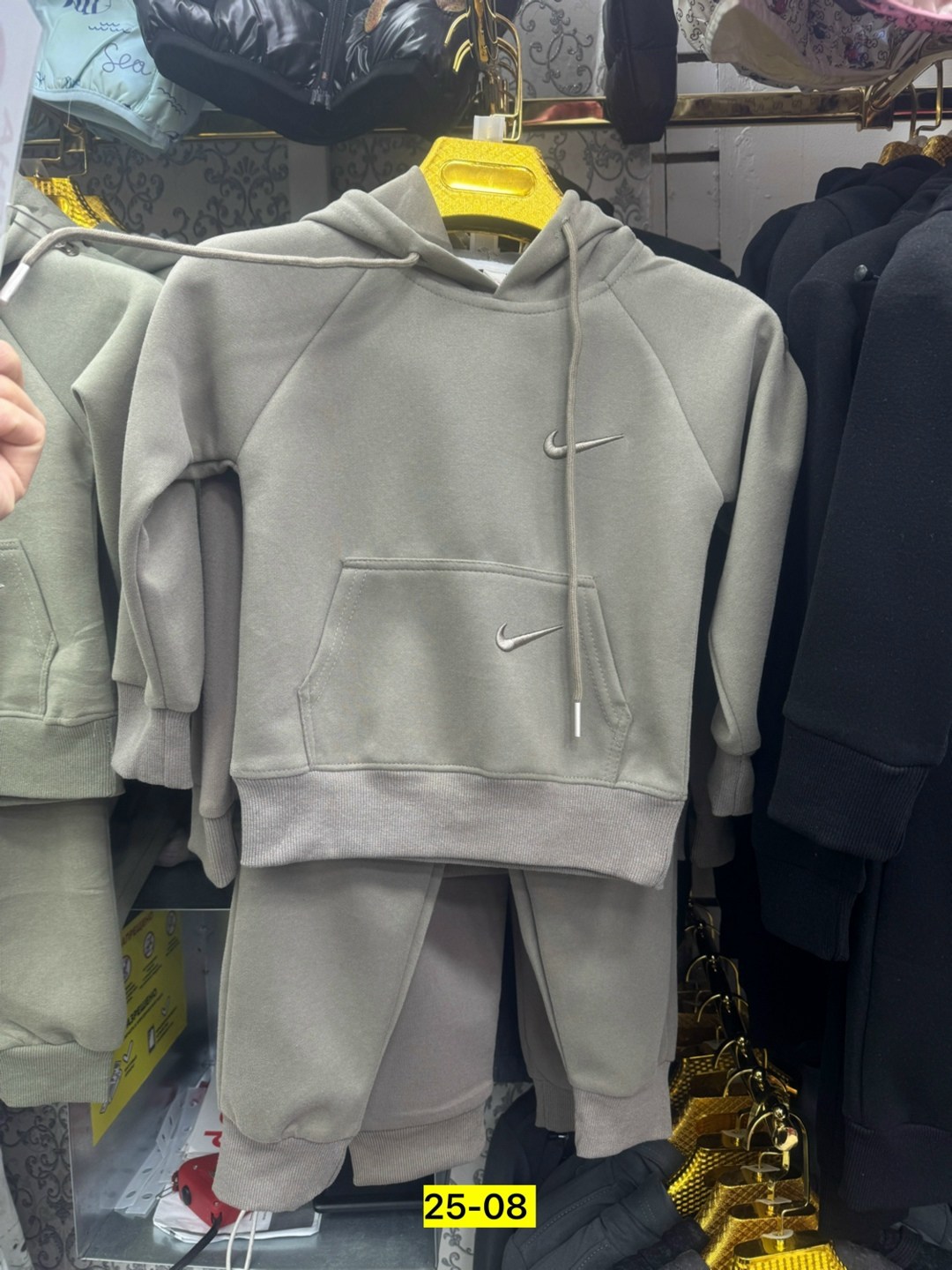 спортивный костюм nike,костюм детский,спортивный костюм,костюмчик,костюм теплый