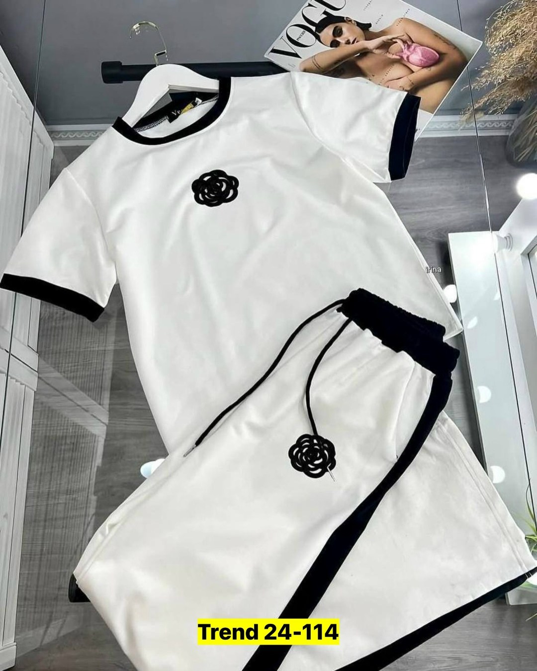 костюм женский,костюм спортивные женские костюмы,трикотажные костюмы,костюм спорт шик,женский спортивный костюм