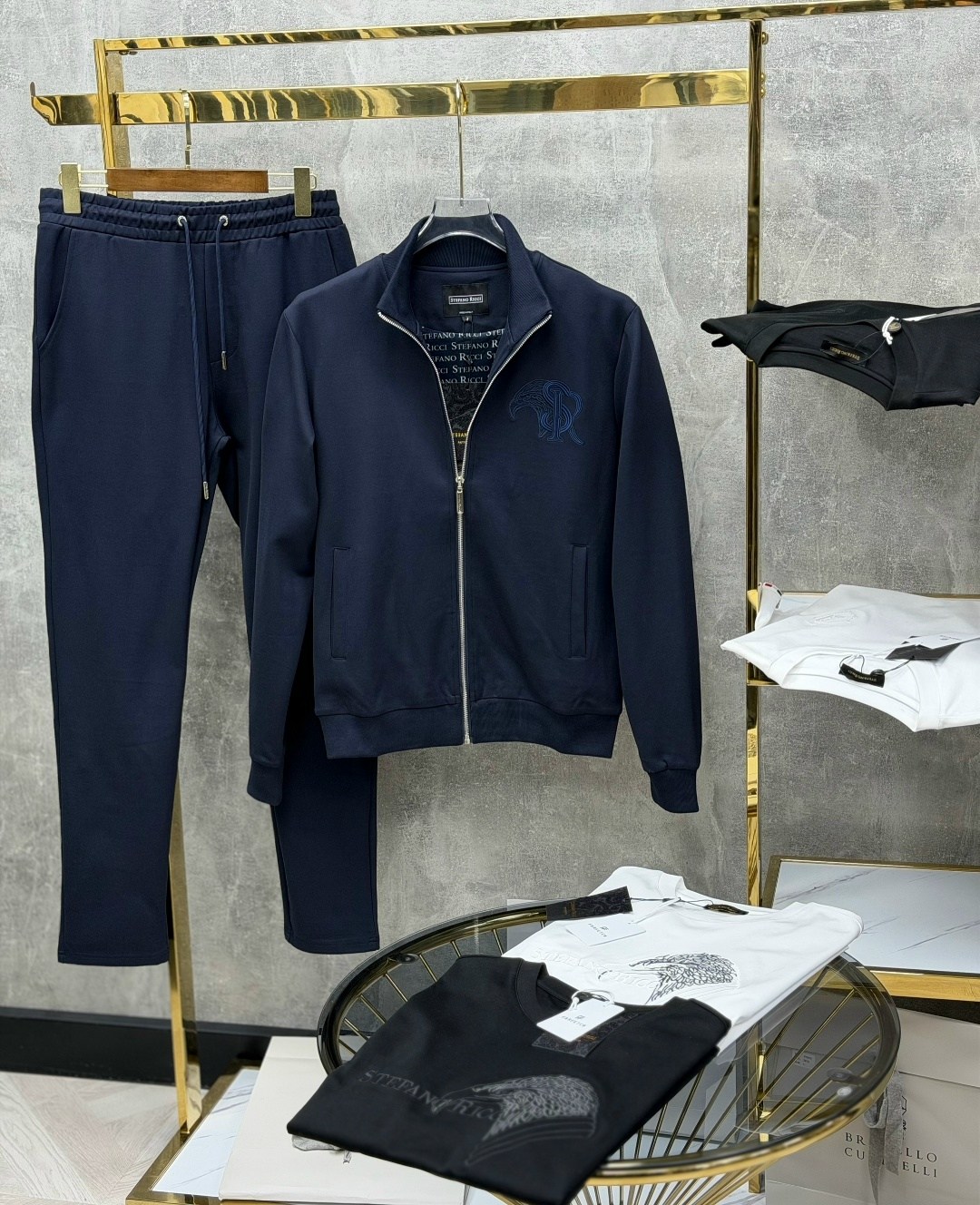 спортивный костюм brunello cucinelli,спортивные костюмы stefano ricci,спортивный костюм brunello,спортивный костюм billionaire,спортивный костюм philipp plein