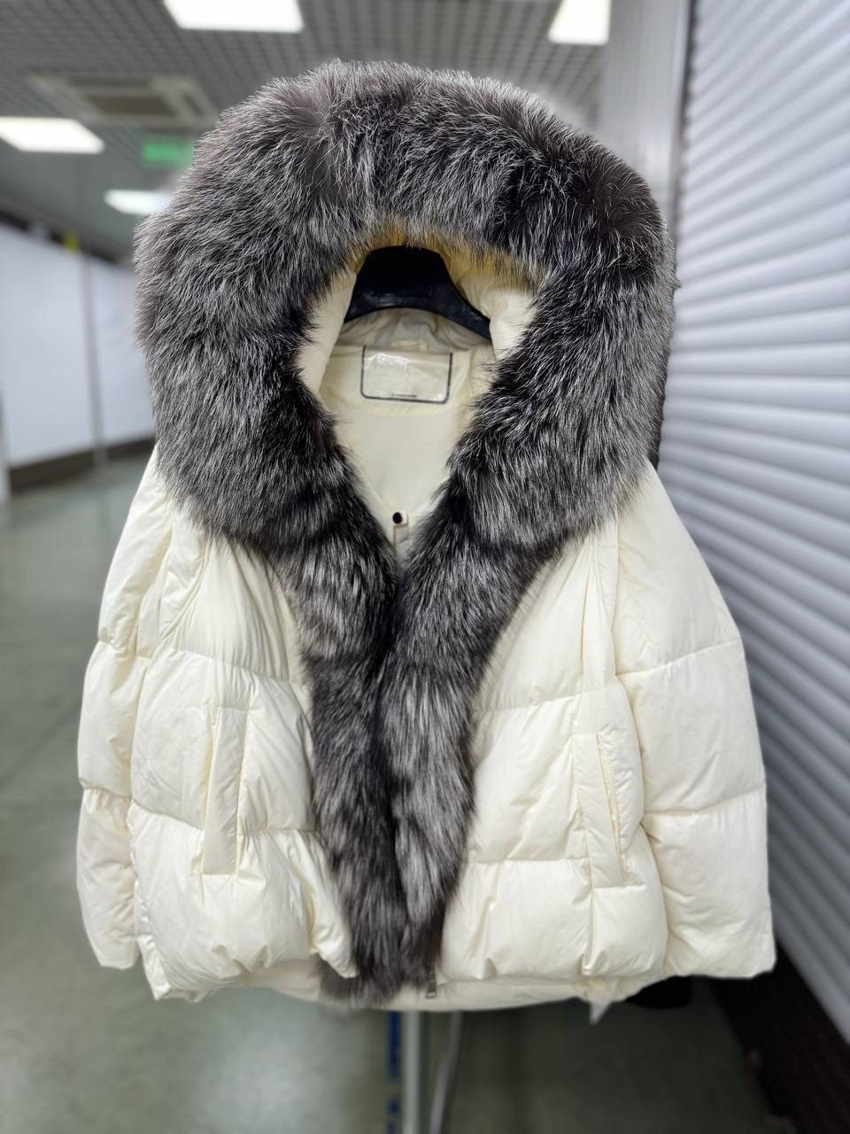 пуховик с натуральным мехом,пуховик с мехом,пуховик с мехом лисы,пуховик женский с натуральным мехом,пуховик женский