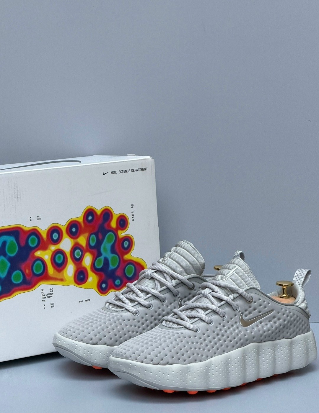 кроссовки nike,кроссовки,,оригинальные кроссовки,nike mind 002