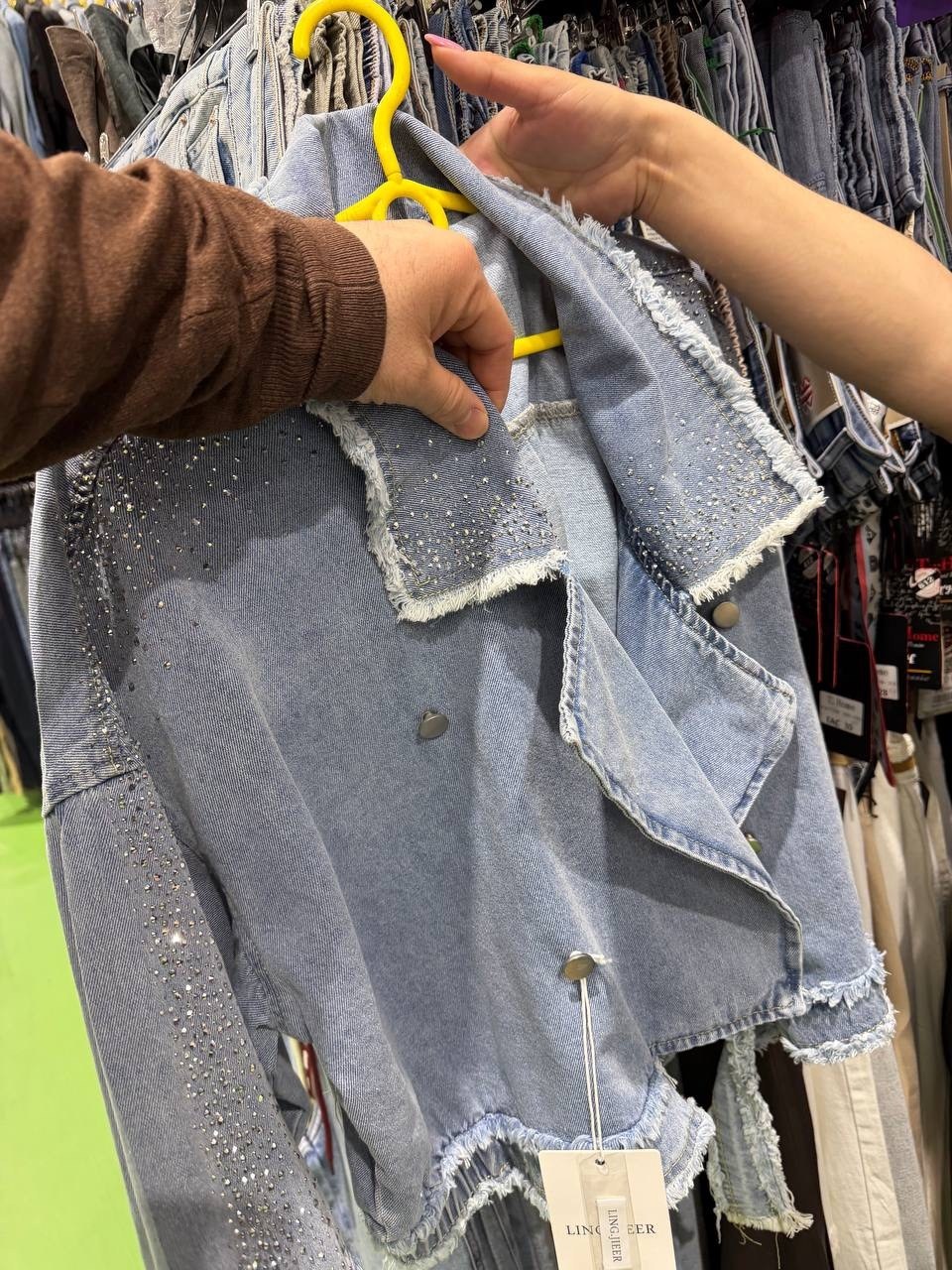 куртка джинсовая,джинсовая женская куртка,куртка женская,джинсовка куртка,куртка джинсовка оверсайз almita