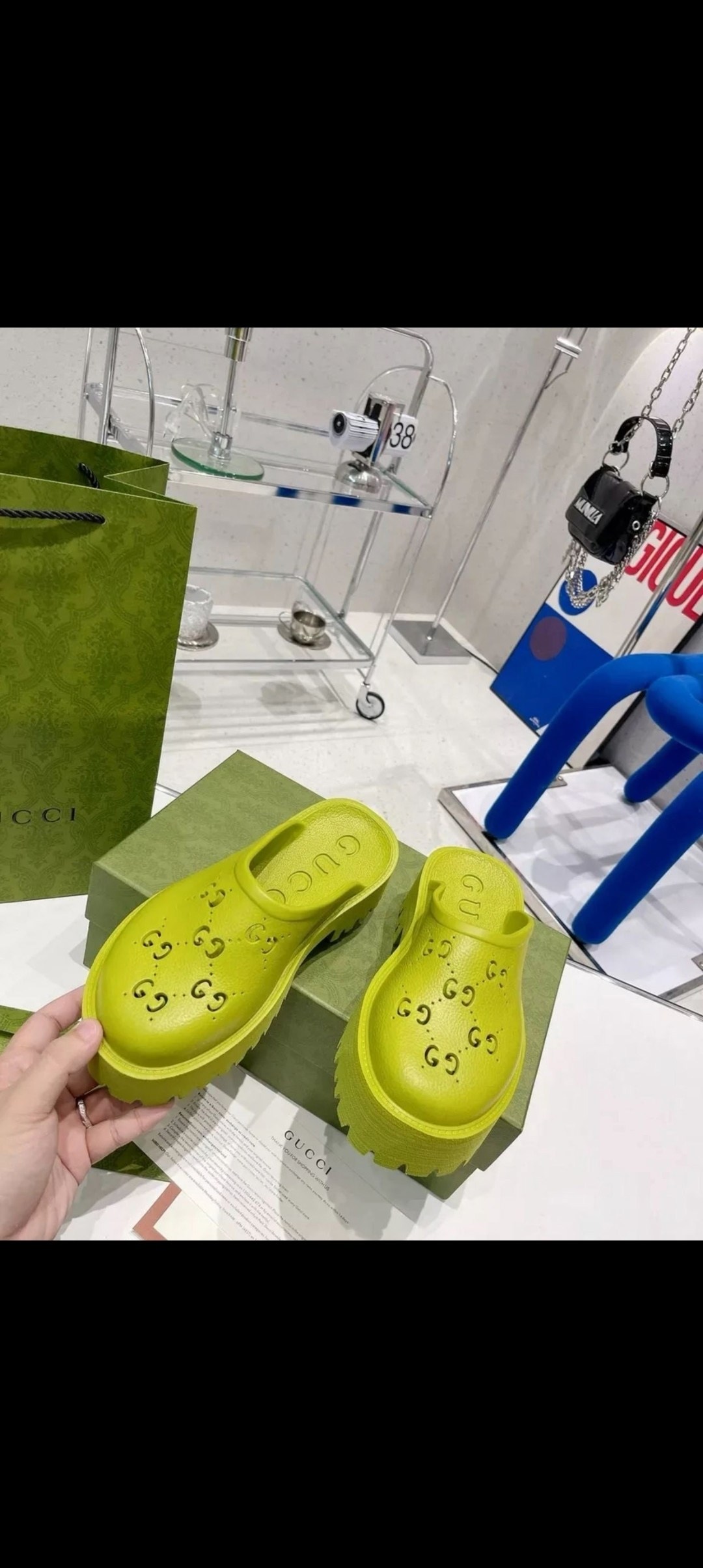 гуччи резиновые сабо,,сабо гуччи на платформе,сабо гуччи,гуччи шлепанцы женские 2026