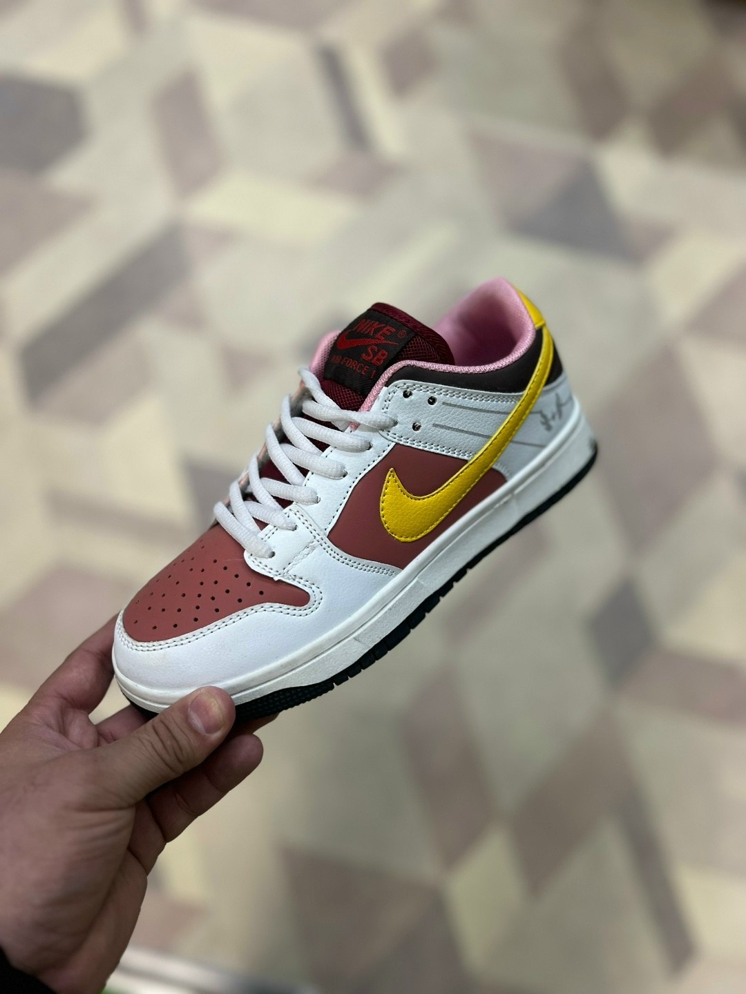 кроссовки,кроссовки nike air jordan 1 low travis scott,nike air jordan 1 low travis scott,кроссовка мужской,кроссовки мужские nike air jordan 1