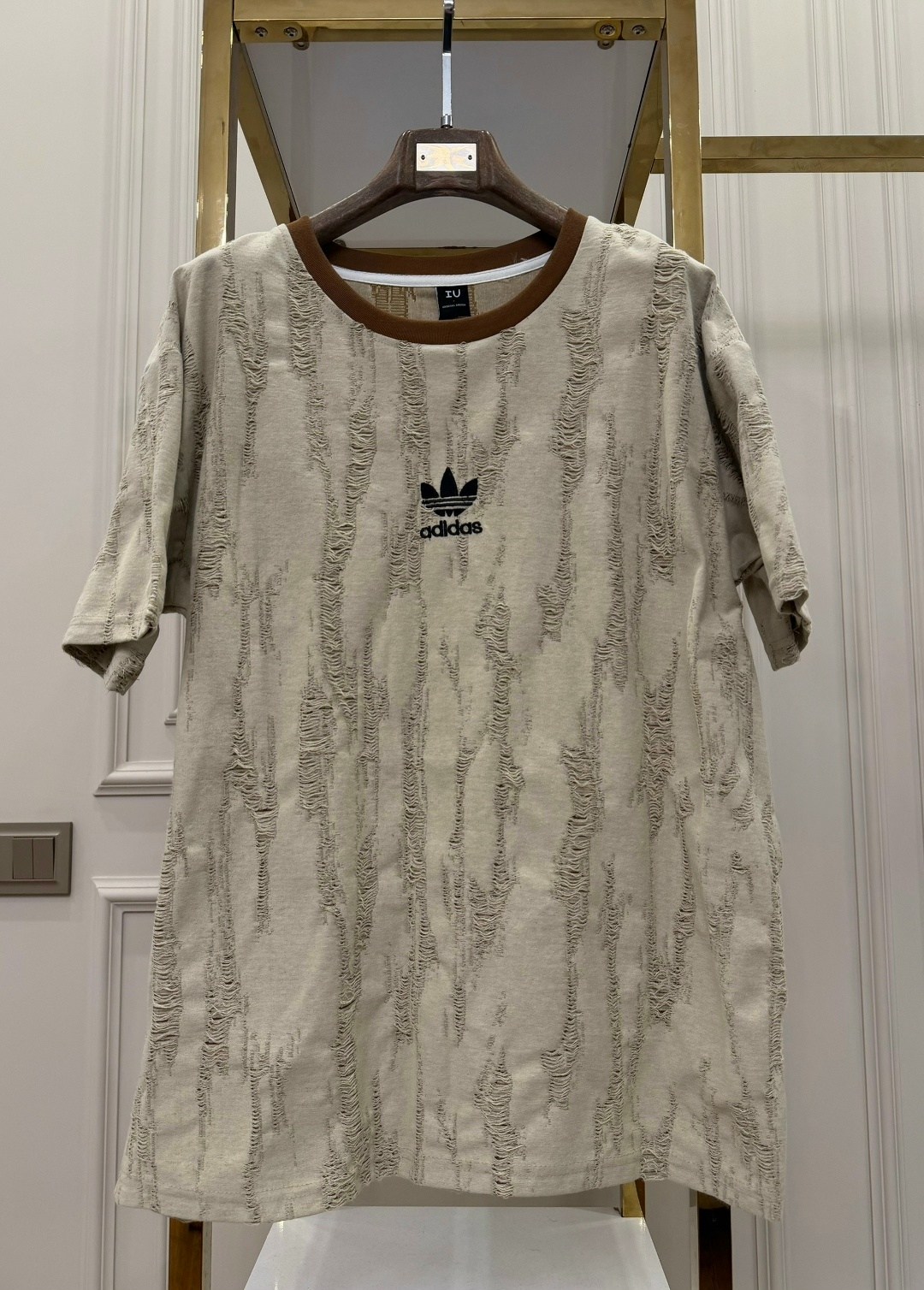 мужская футболка adidas,розовая футболка адидас мужская,adidas originals adidas,adidas original,футболка adidas