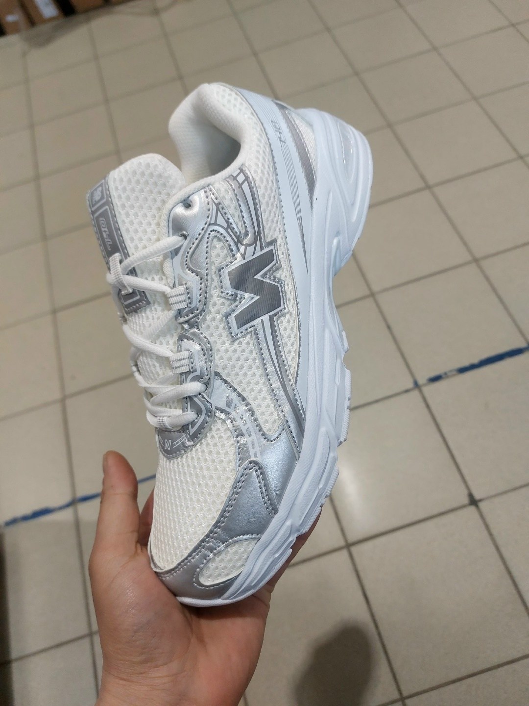 кроссовки new balance 530,кроссовки new balance,кроссовки,кроссовки new balance 740,кроссовки new balance 740 big kid wide navy white