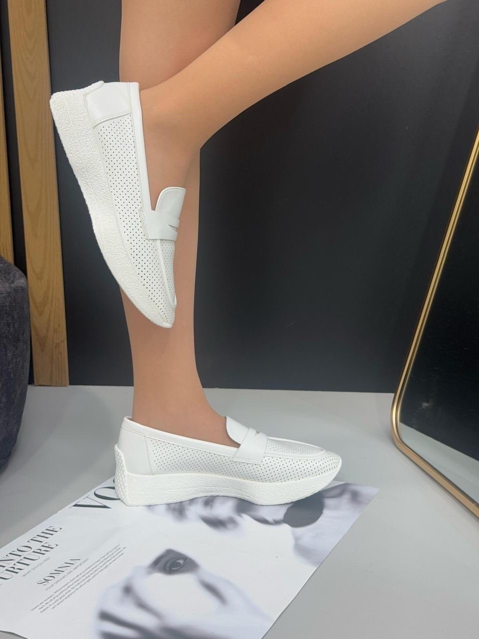 ,мокасины женские,лоферы белые,мокасины с перфорацией,лоферы женские
