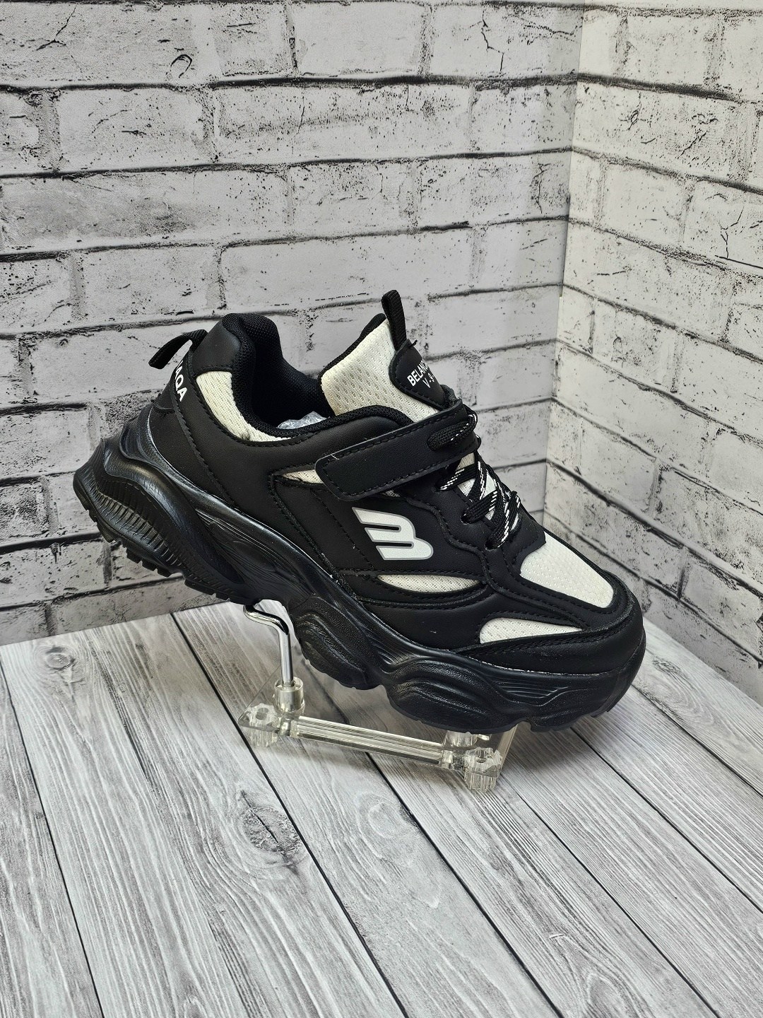 кроссовки женскиe,,массивные кроссовки,кроссовки,кроссовки мальчику