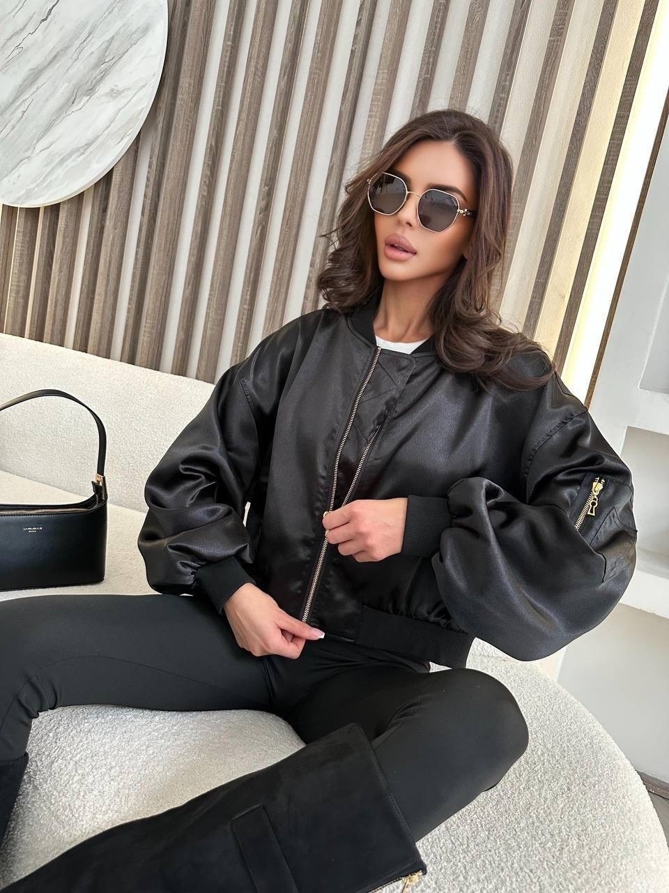 куртка бомбер,женская кожаная куртка,куртки из экокожи,куртка бомбер кожаная,бомбер женская