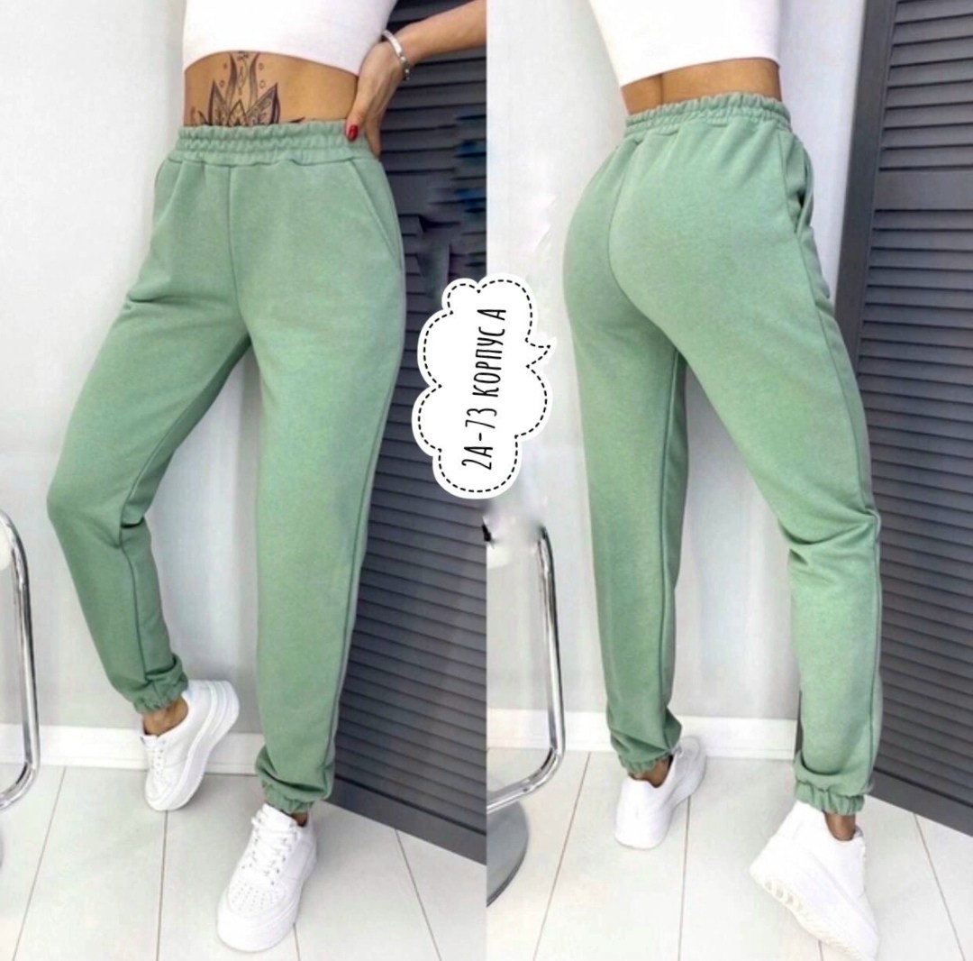 cпортивные штаны женские,спортивные штаны для женщин,серые спортивные штаны женские,серые штаны женские спортивные свободные,шершавые штаны спортивные женские