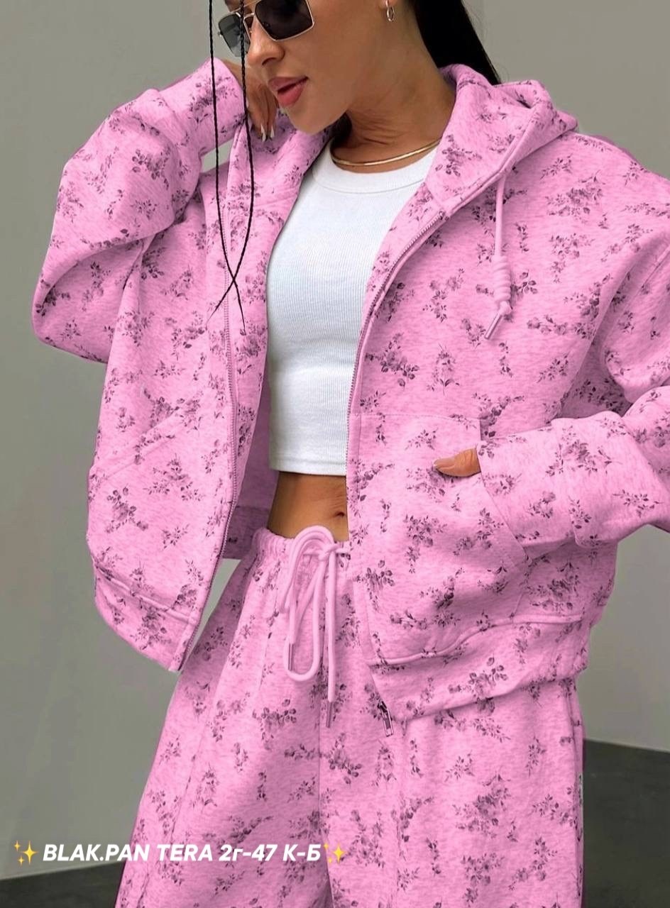 стильные костюмы,костюм с принтом,женский костюм,спортивный женский костюм,костюмы спортивный