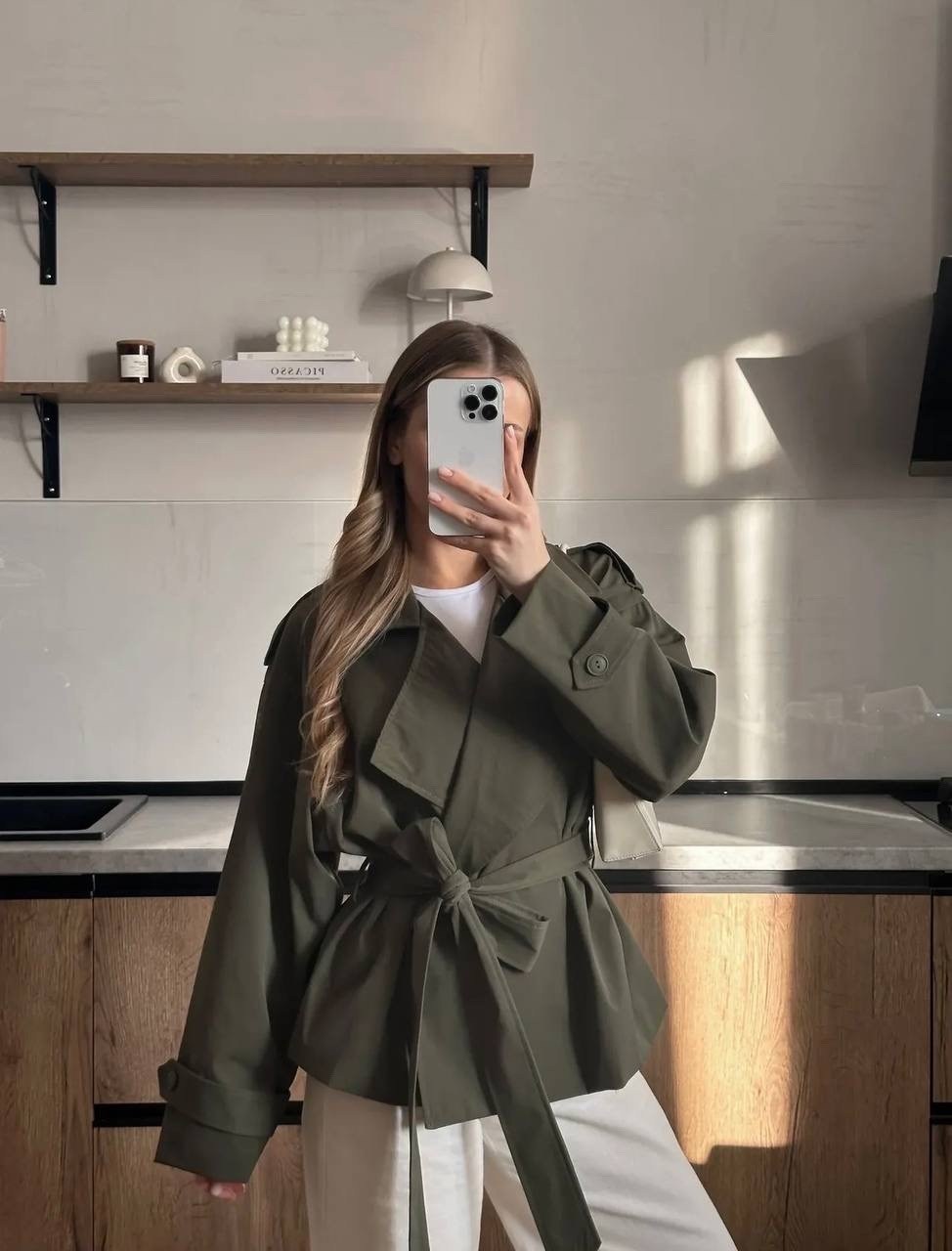 куртка тренч,удлиненная куртка,куртка демисезонная,белые куртки,женская куртка