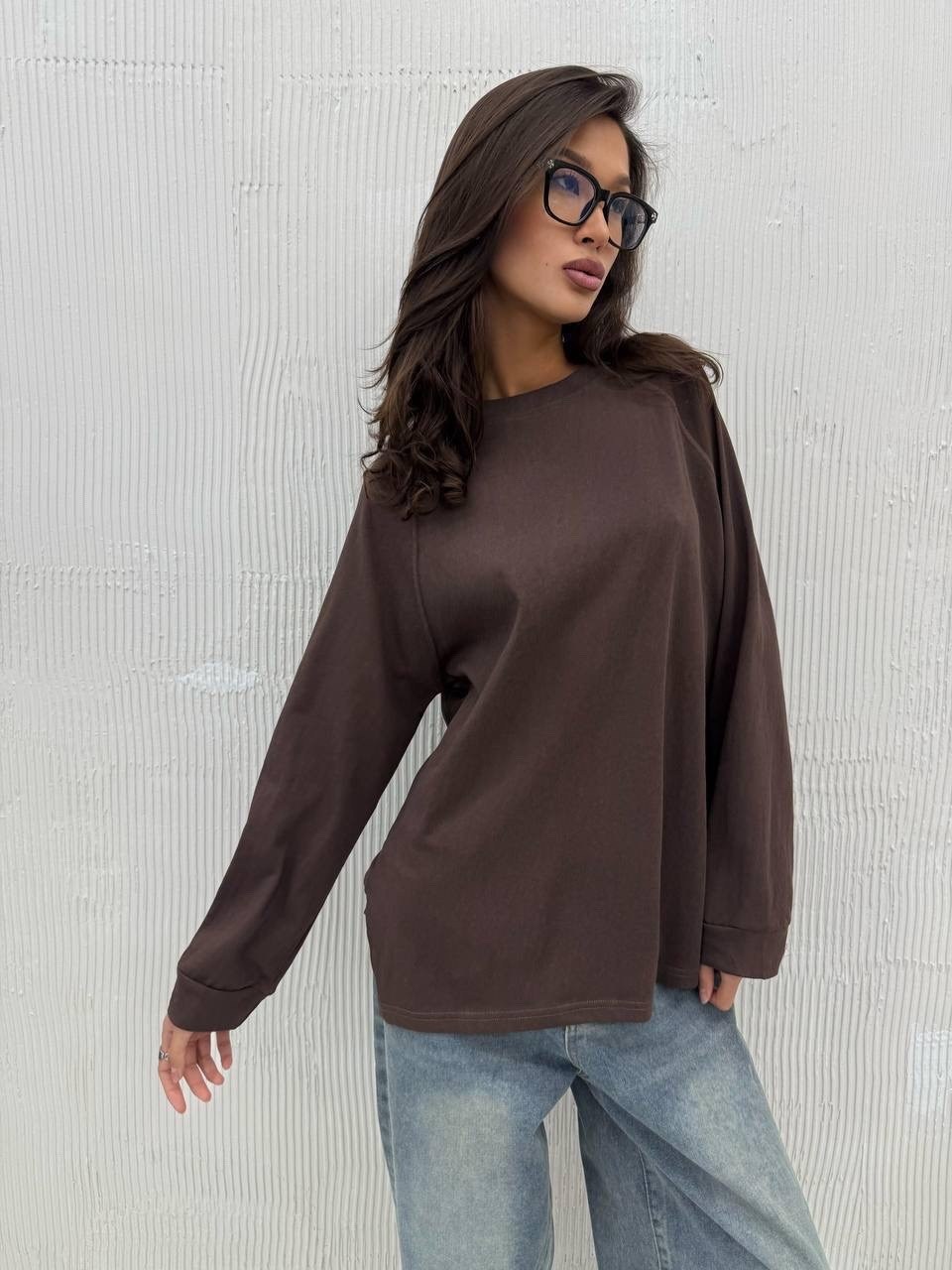 свитшот оверсайз,свитшот женская,лонгслив anna oversize fit,базовый свитшот,лонгслив свободного кроя