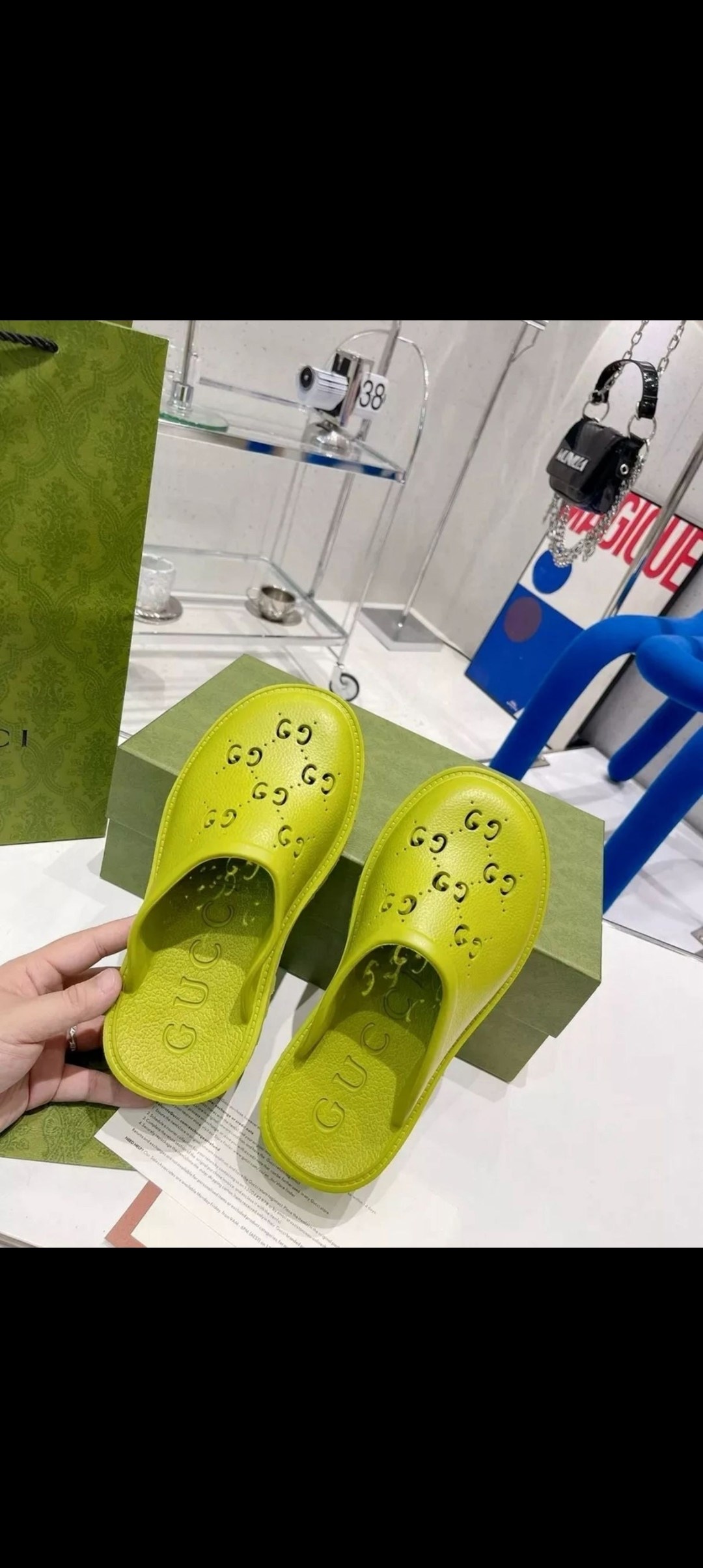 гуччи резиновые сабо,,сабо гуччи на платформе,сабо гуччи,гуччи шлепанцы женские 2026