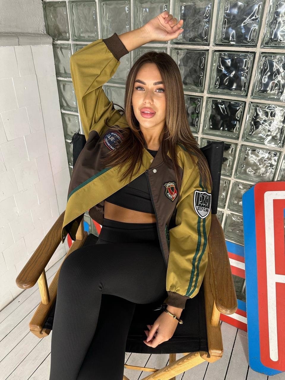 mtforce кожаный бомбер женский цвета хаки,кожаный бомбер женский цвета хаки,женский бомбер,куртка бомбер,куртка бомбер женская