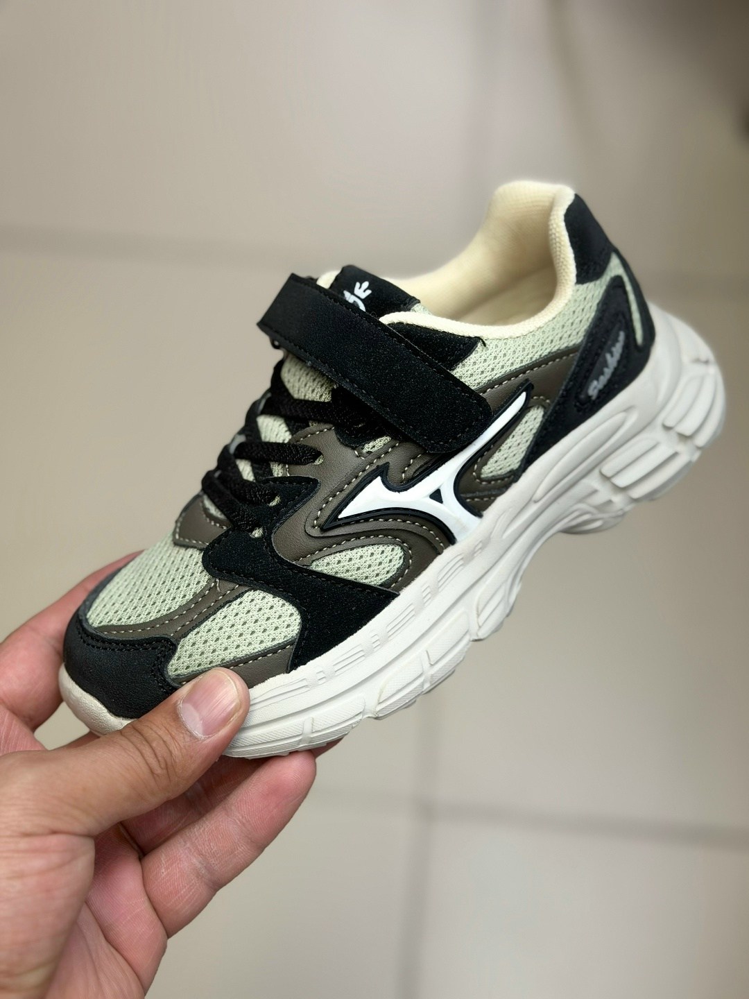 детские кроссовки,кроссовки для мальчика,кроссовки закрытые,,кроссовка детская