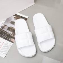 шлепанцы женские,летние тапочки,тапочки пластиковые,тапочки модные,