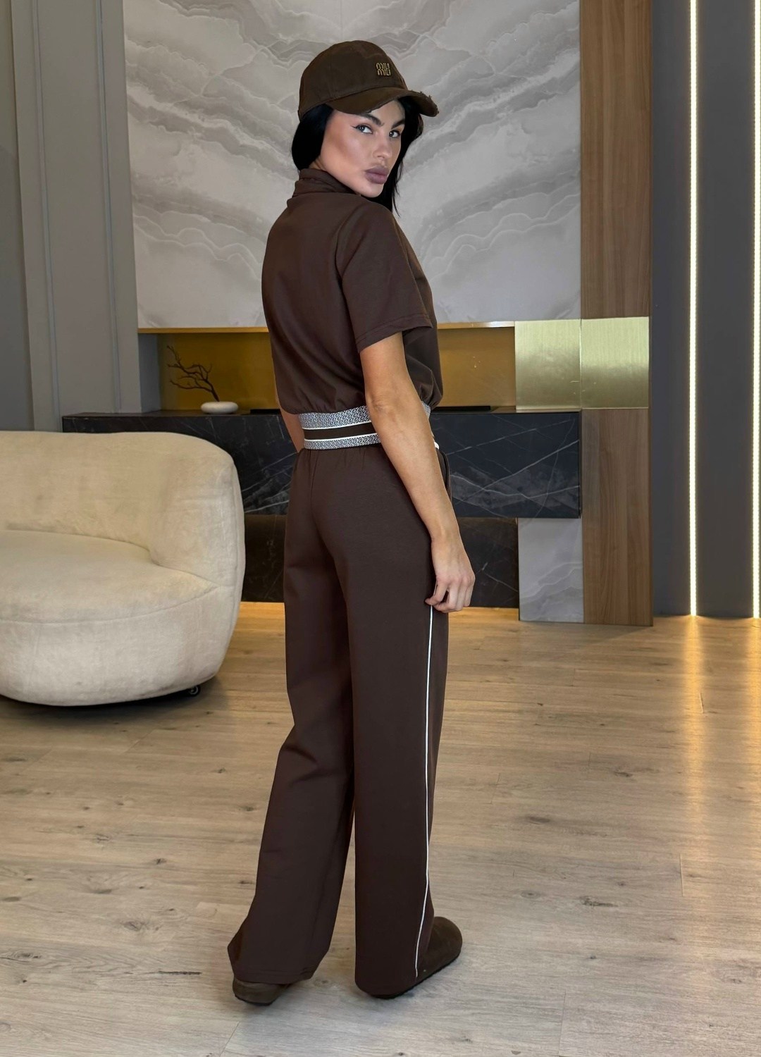 стильные костюмы,костюм женский,женский спортивный костюм,трикотажные костюмы,спортивный костюм