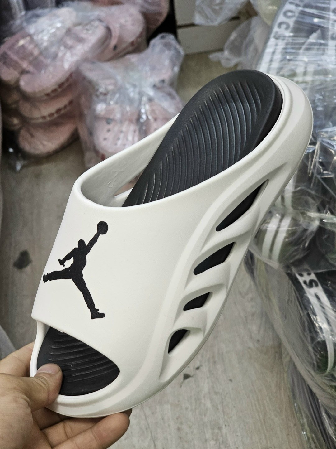 шлепки мужские,сланцы найк джордан мужские,мужские шлепанцы,шлепки air jordan,сланцы джордан мужские