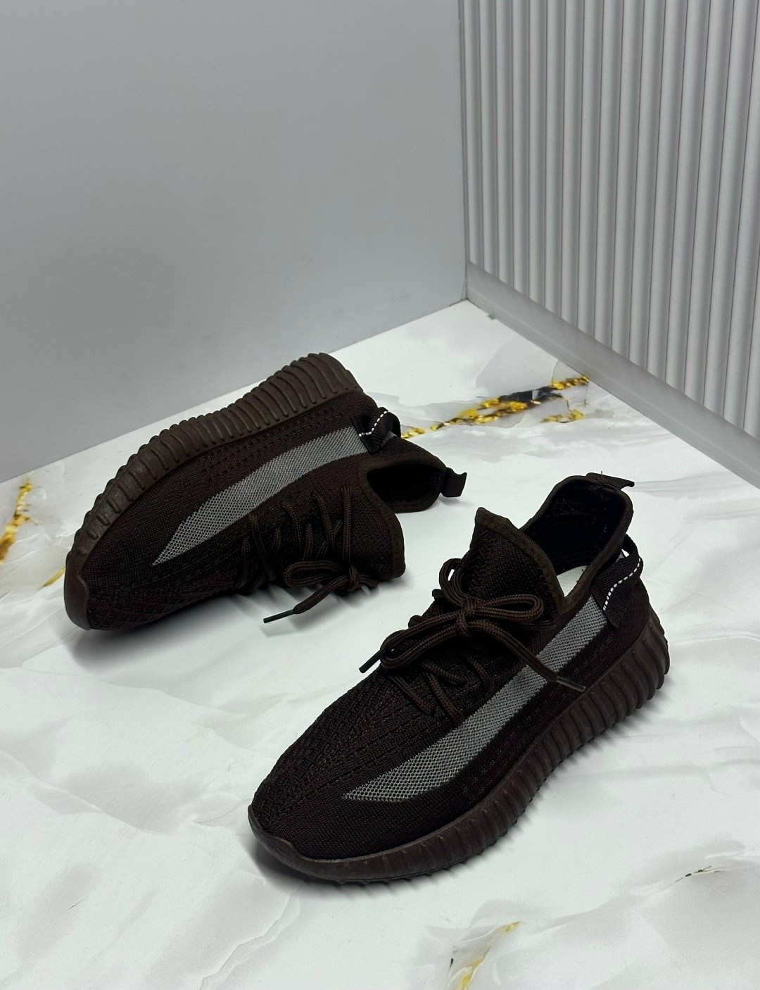 кроссовки adidas yeezy boost 350,adidas yeezy boost 350 v 2,кроссовки adidas yeezy boost,adidas yeezy boost 350 v2 cinder reflective,adidas yeezy 350