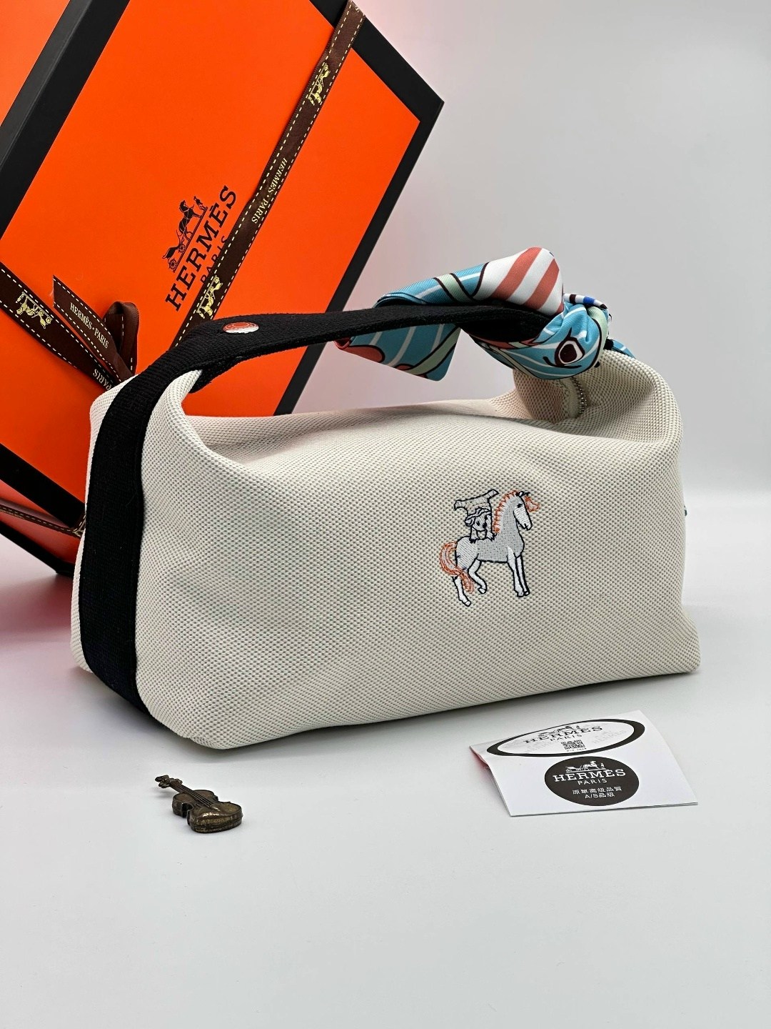 hermes косметичка,hermes сумка,косметичка хермес,косметичка эрмес,hermes женская сумка